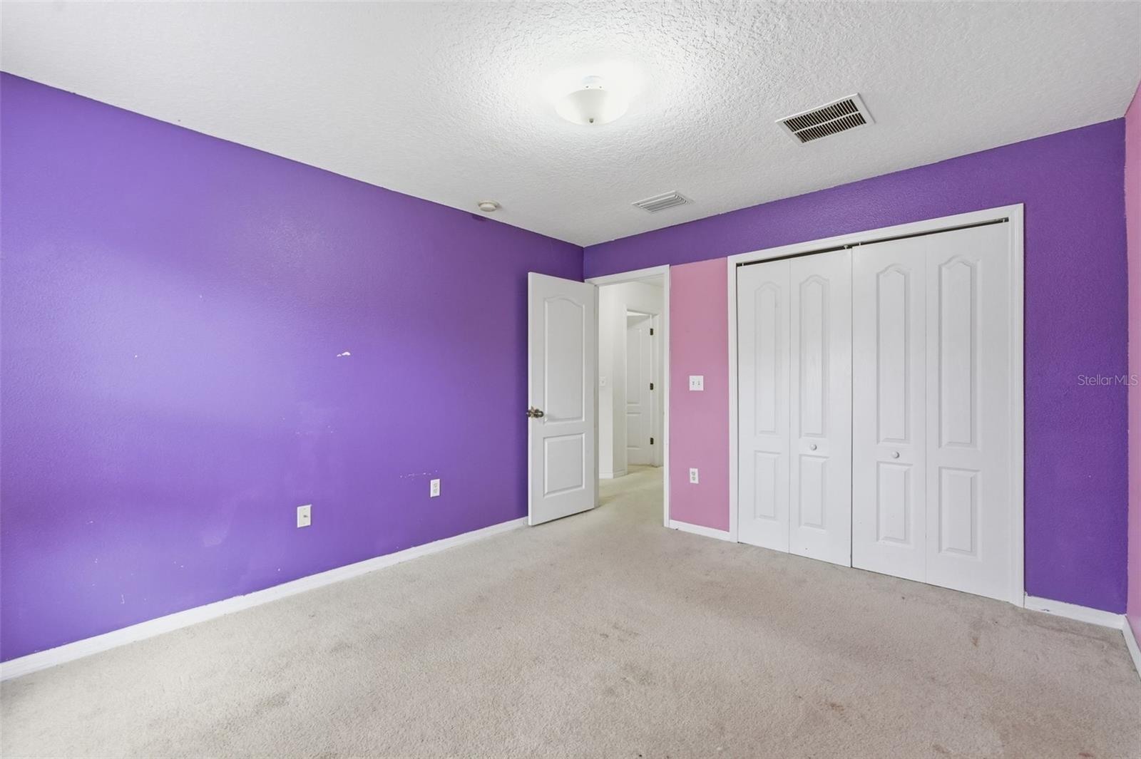 Image 33 of 48 For 12005 Infinity Drive