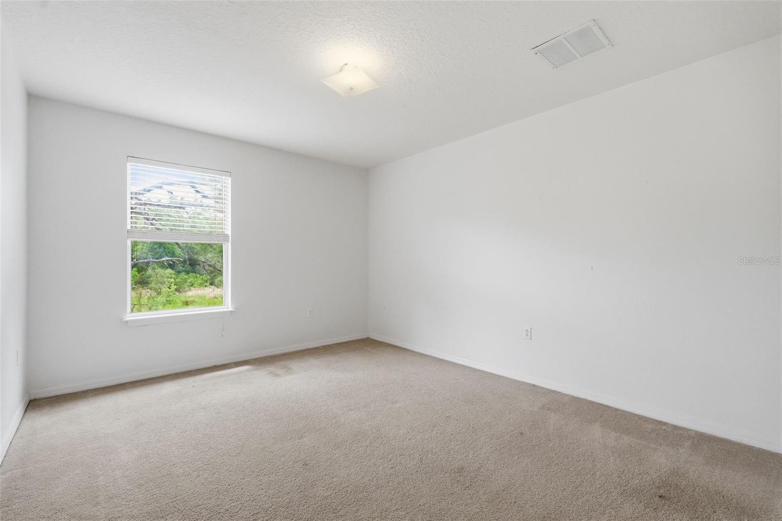 Image 34 of 48 For 12005 Infinity Drive