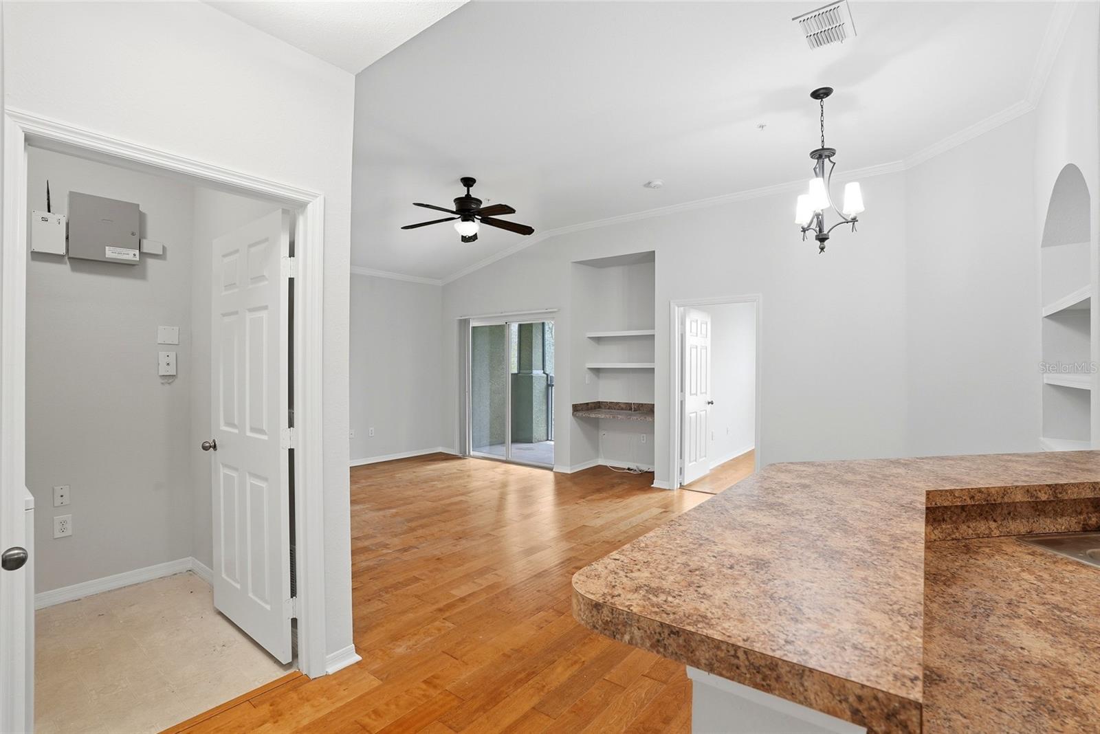 Image 6 of 36 For 9916 Courtney Palms Boulevard 302