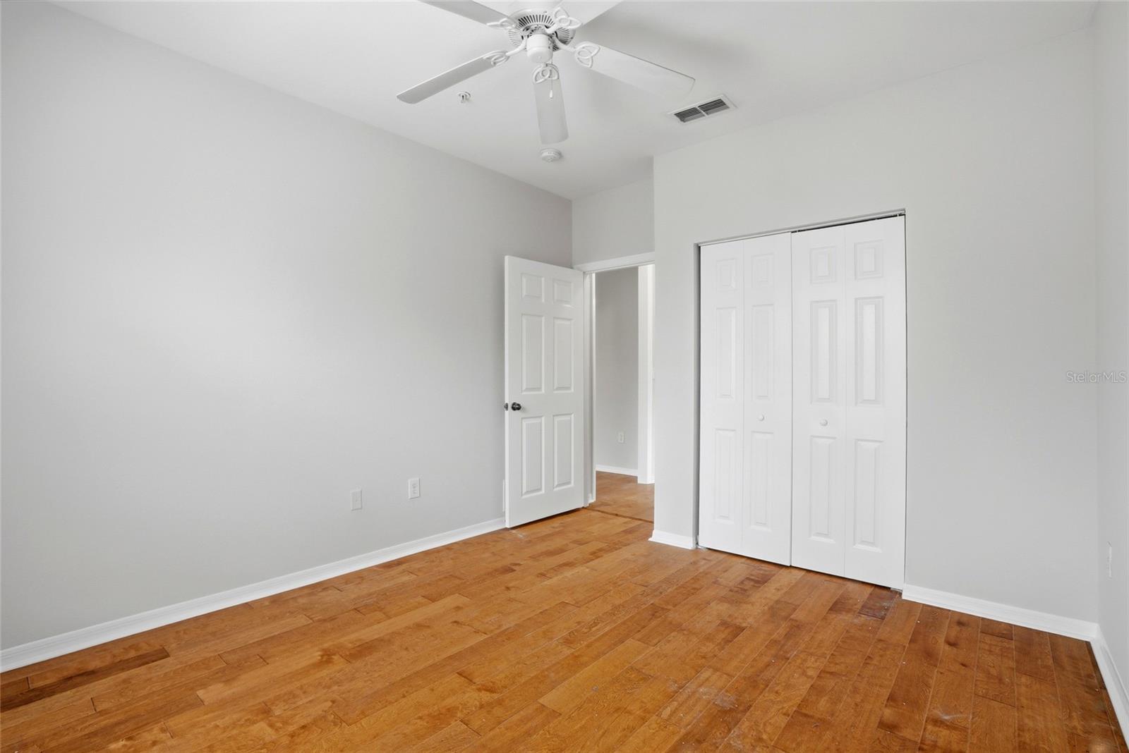 Image 7 of 36 For 9916 Courtney Palms Boulevard 302