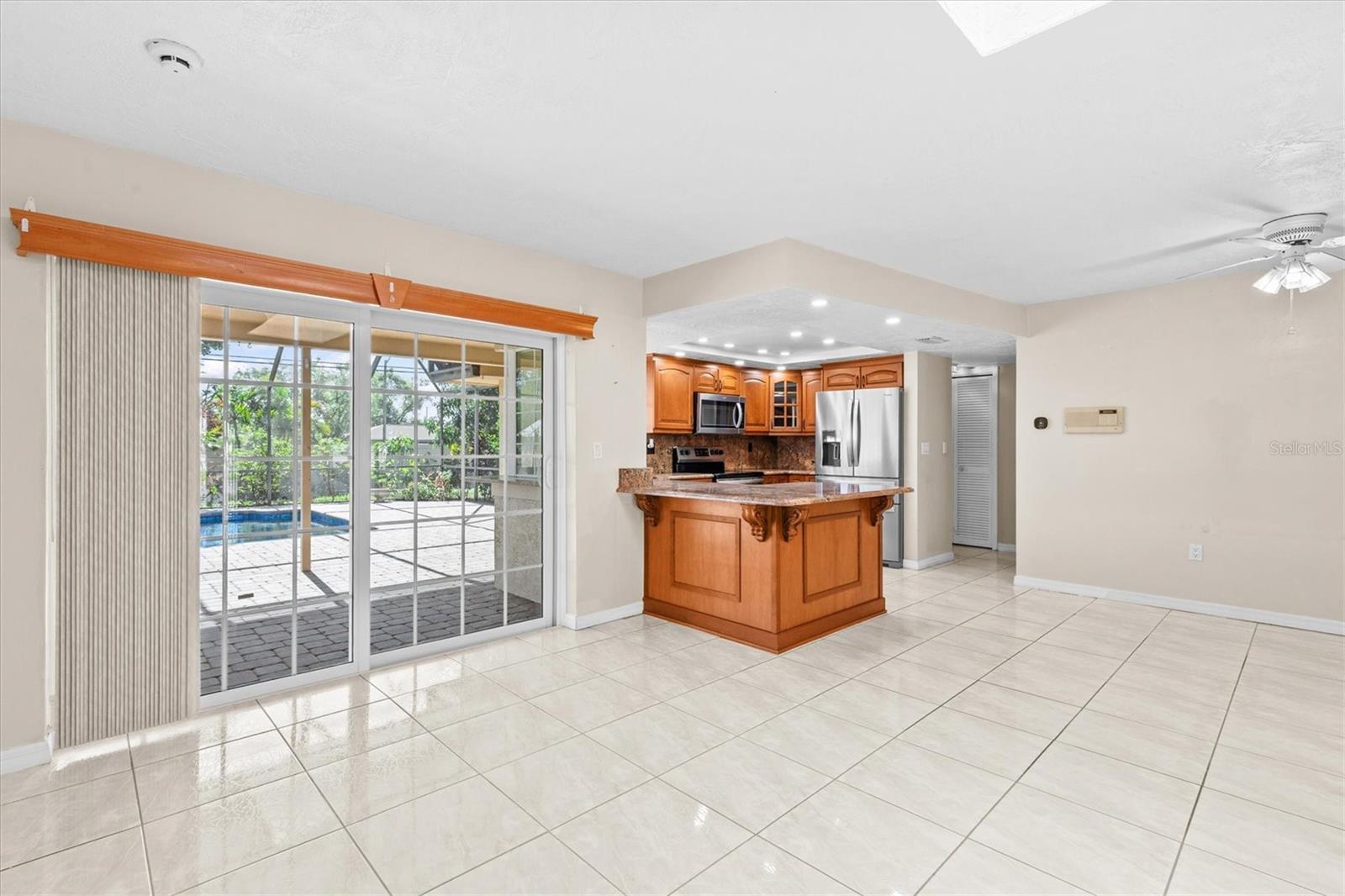 Image 10 of 57 For 3149 Carlos Drive