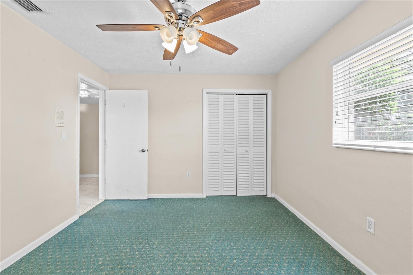 Image 22 of 57 For 3149 Carlos Drive