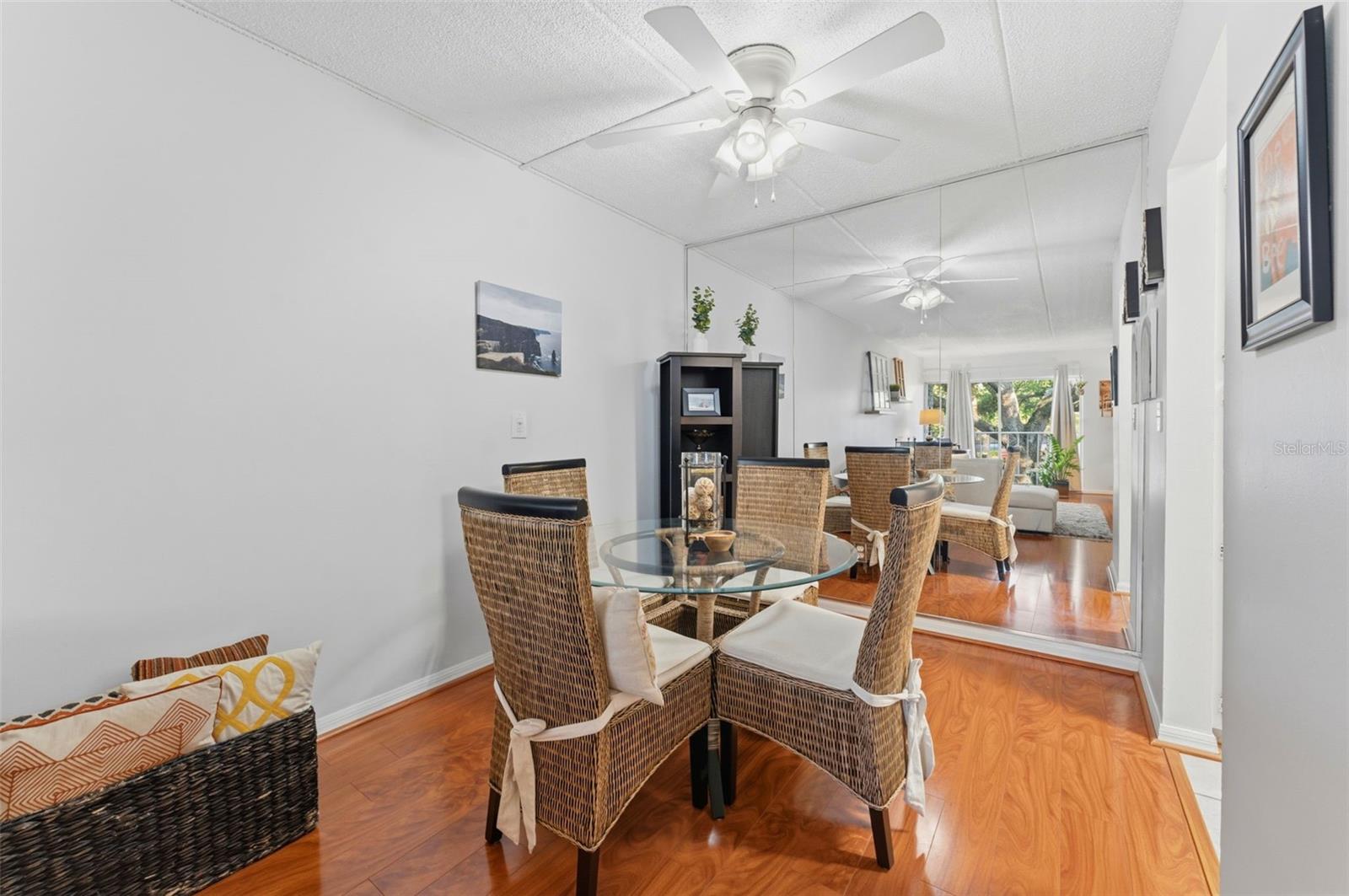 Image 9 of 40 For 3325 Bayshore Boulevard E22