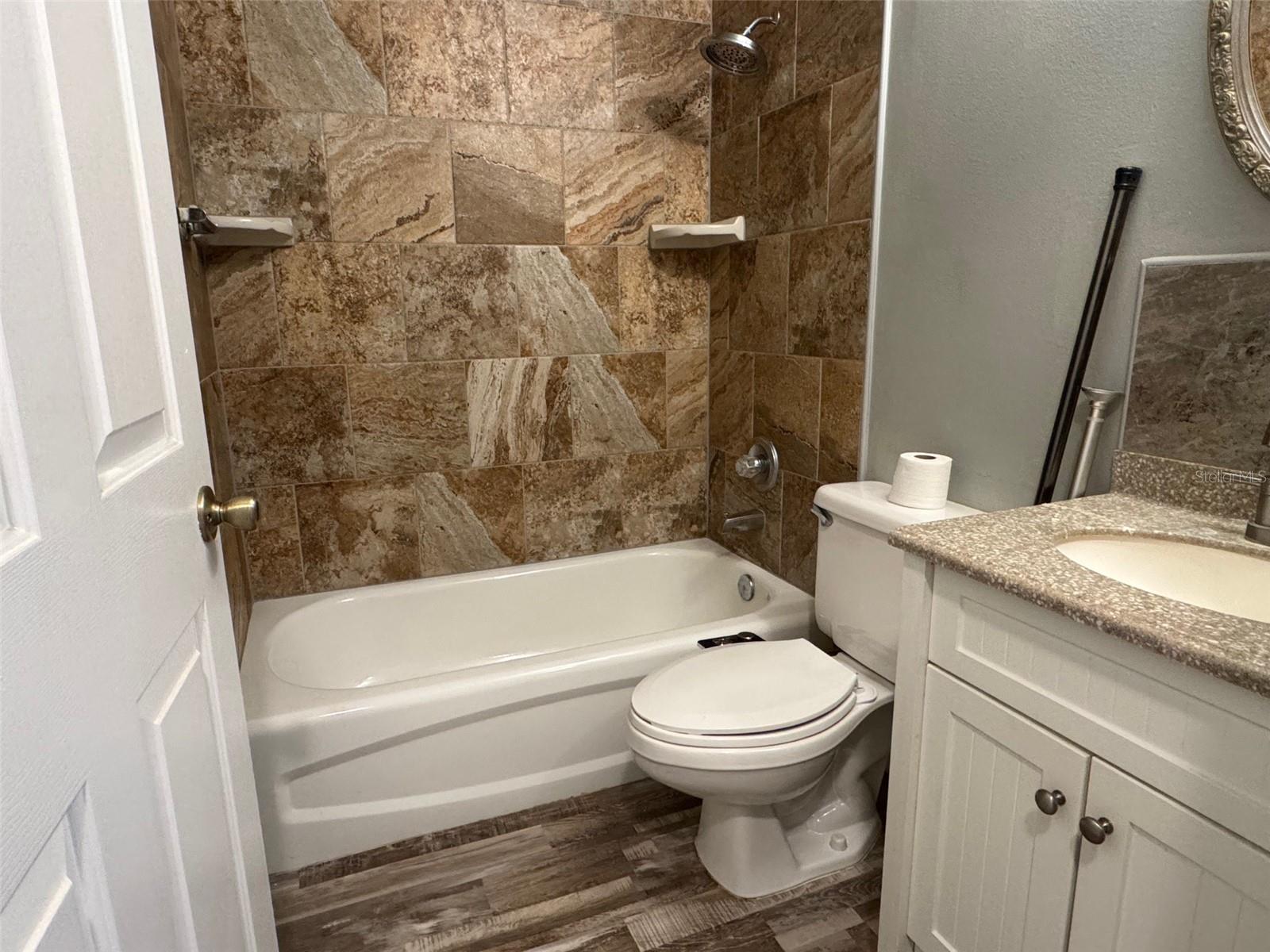 Image 6 of 12 For 5435 Tangerine Drive