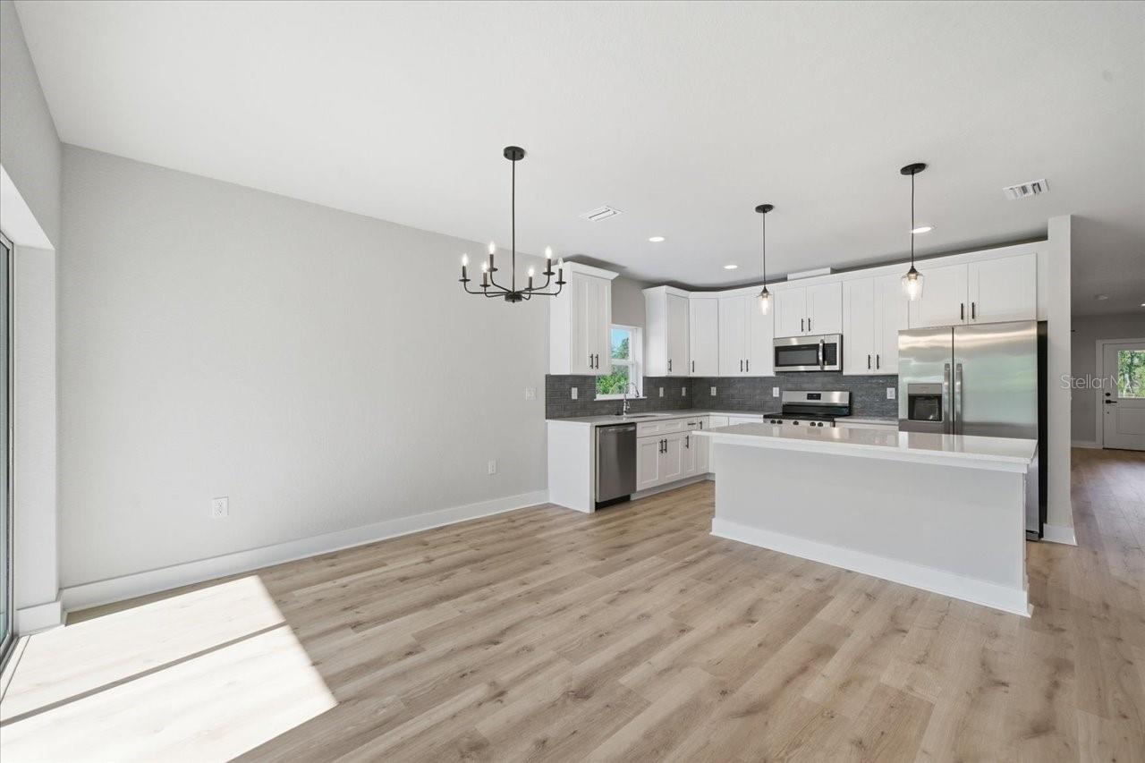 Image 10 of 25 For 15212 Hawley Road