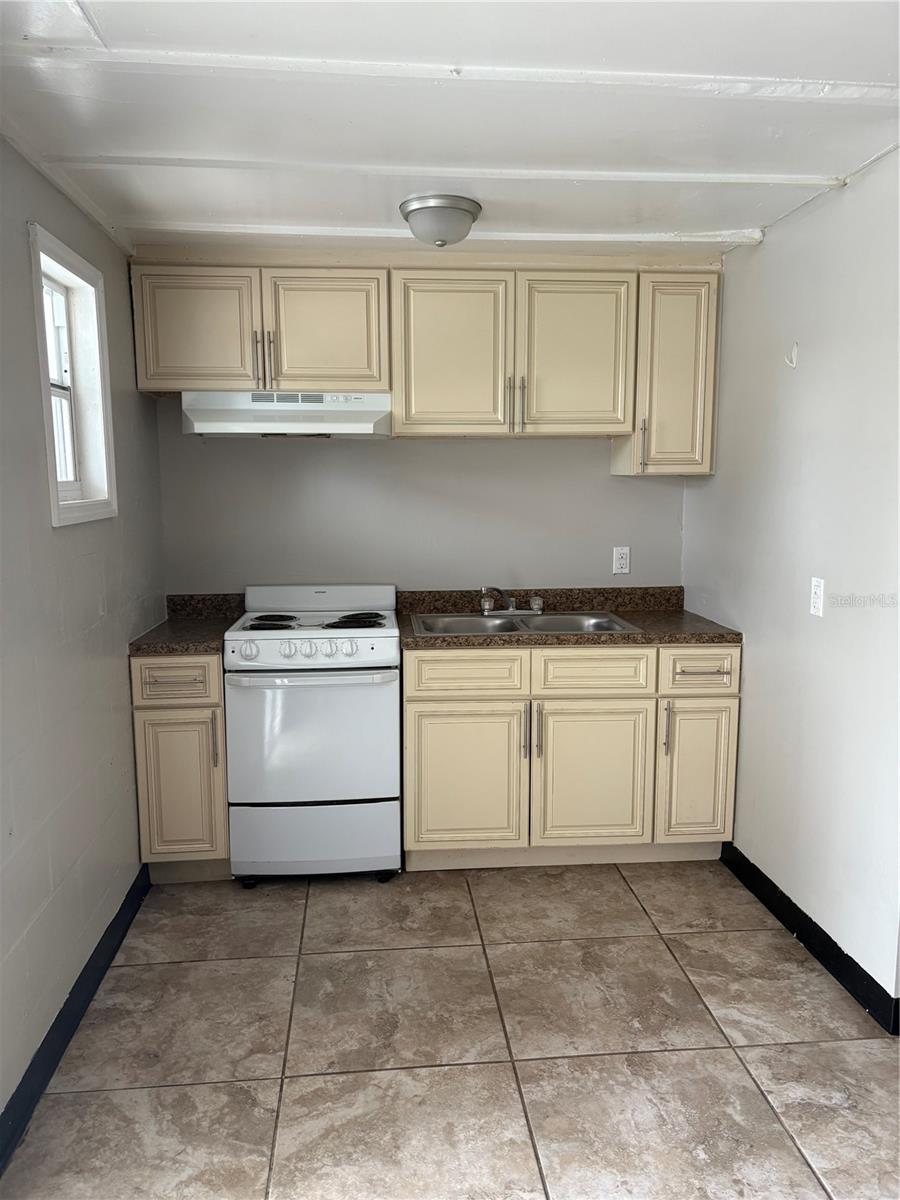 Image 3 of 8 For 14854 17th Street