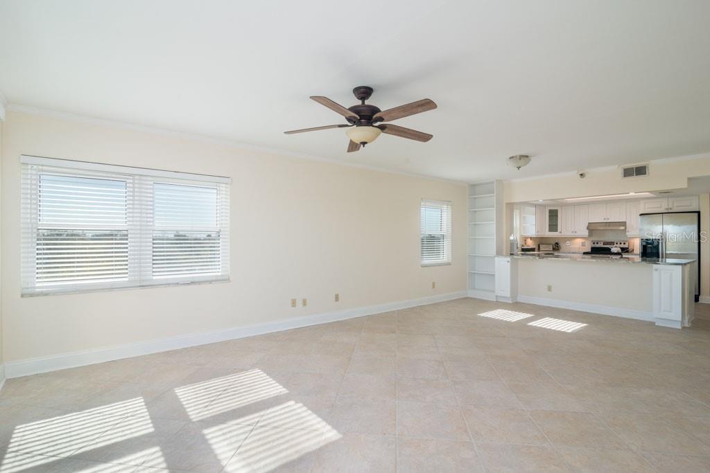 Image 11 of 71 For 160 Columbia Drive 507