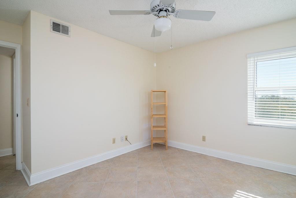 Image 13 of 71 For 160 Columbia Drive 507