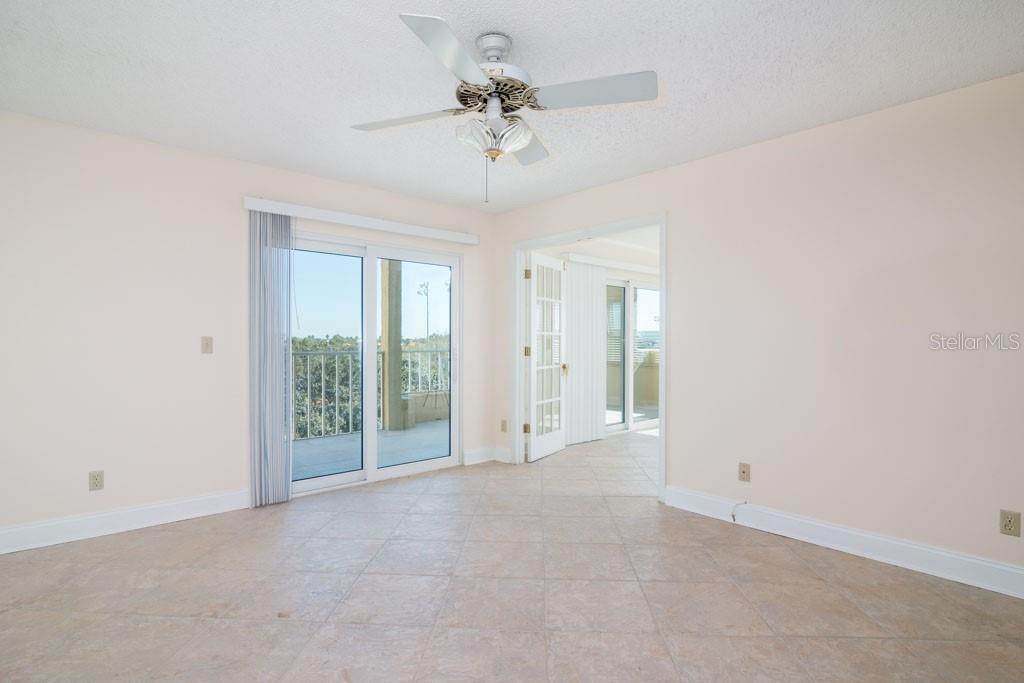 Image 17 of 71 For 160 Columbia Drive 507