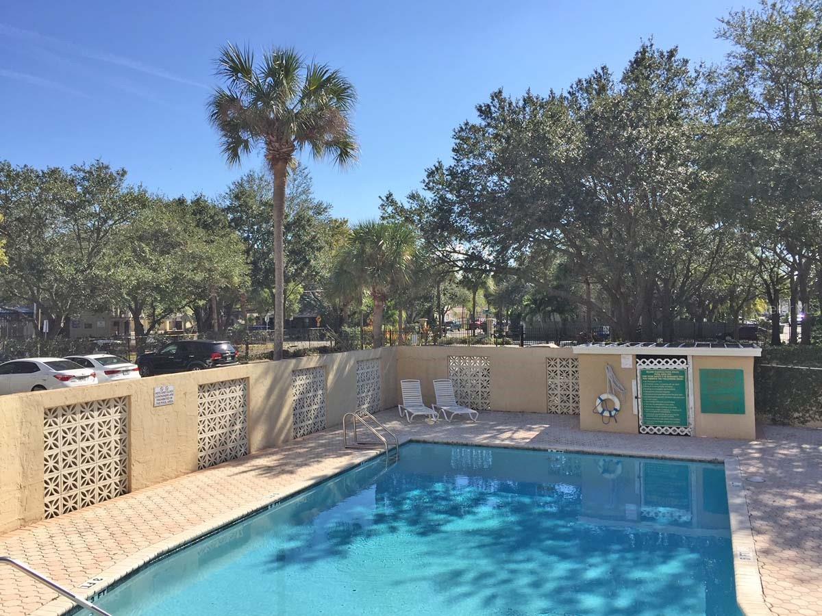 Image 43 of 71 For 160 Columbia Drive 507