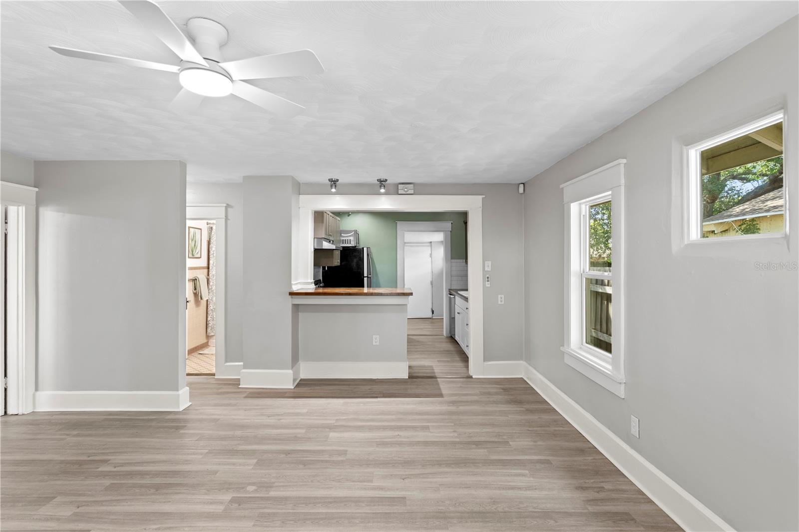 Image 14 of 20 For 225 35th Street S