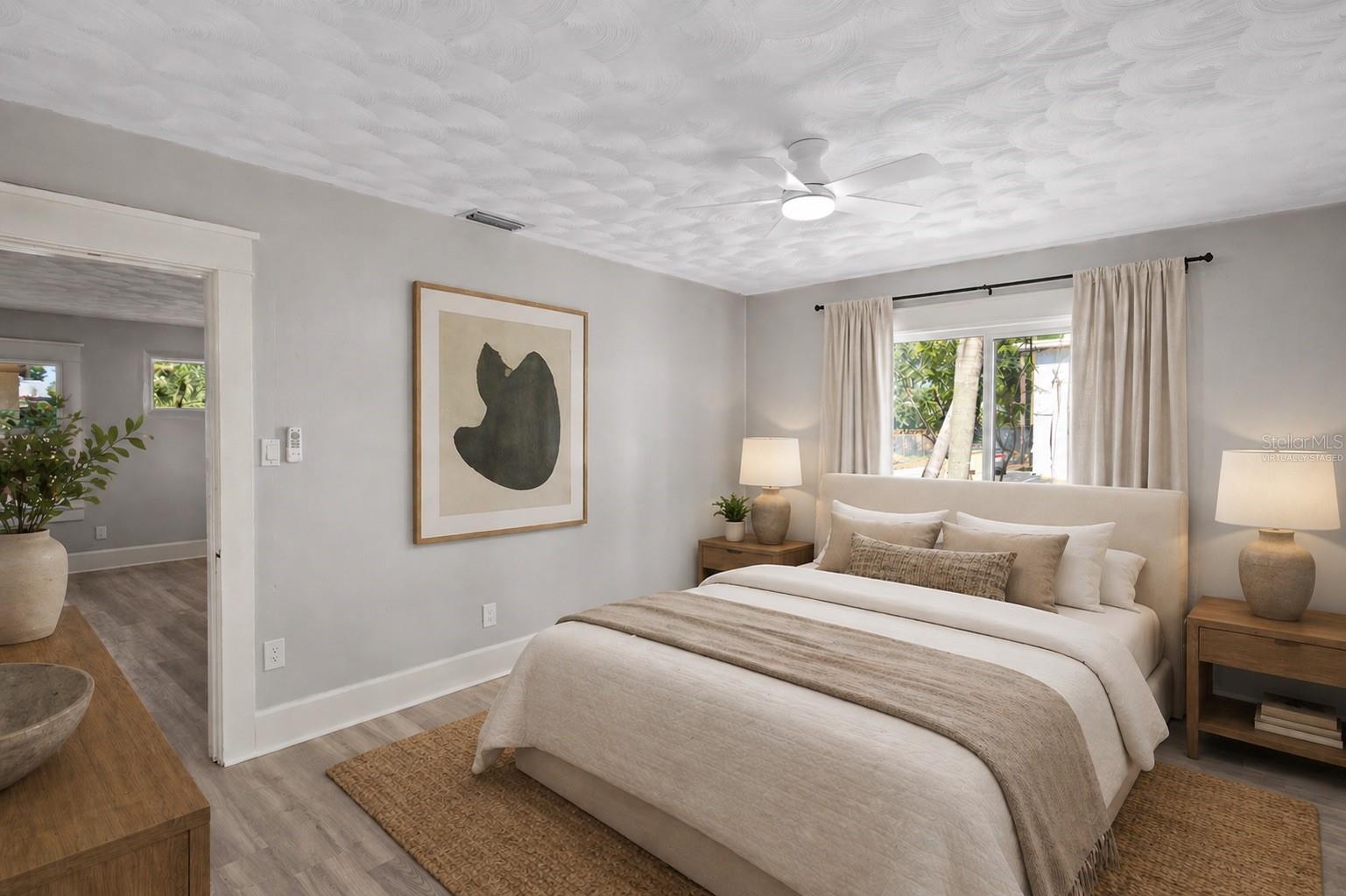 Image 4 of 20 For 225 35th Street S