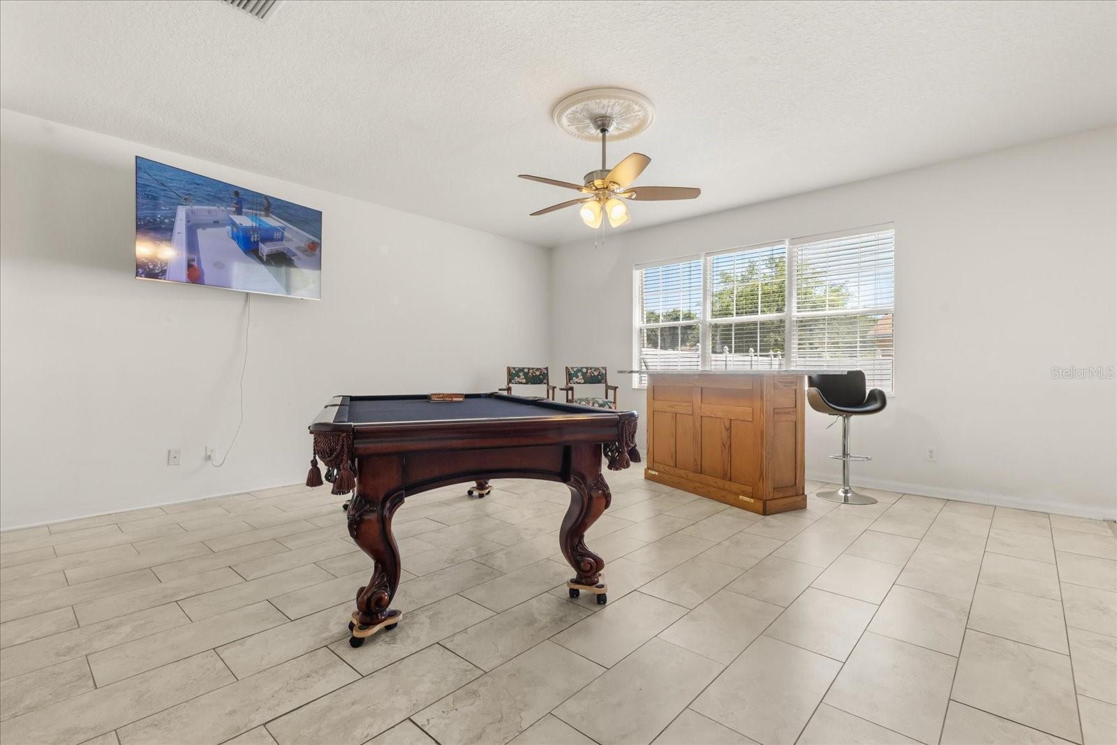 Image 5 of 18 For 402 Chimney Rock Drive