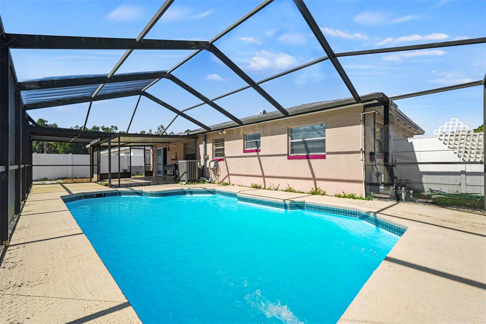 Image 2 of 22 For 1103 Londonwood Street