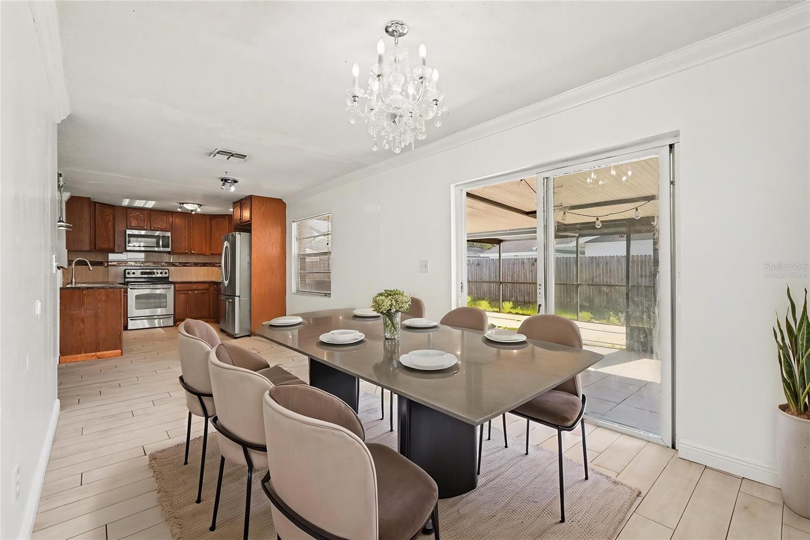 Image 7 of 22 For 1103 Londonwood Street