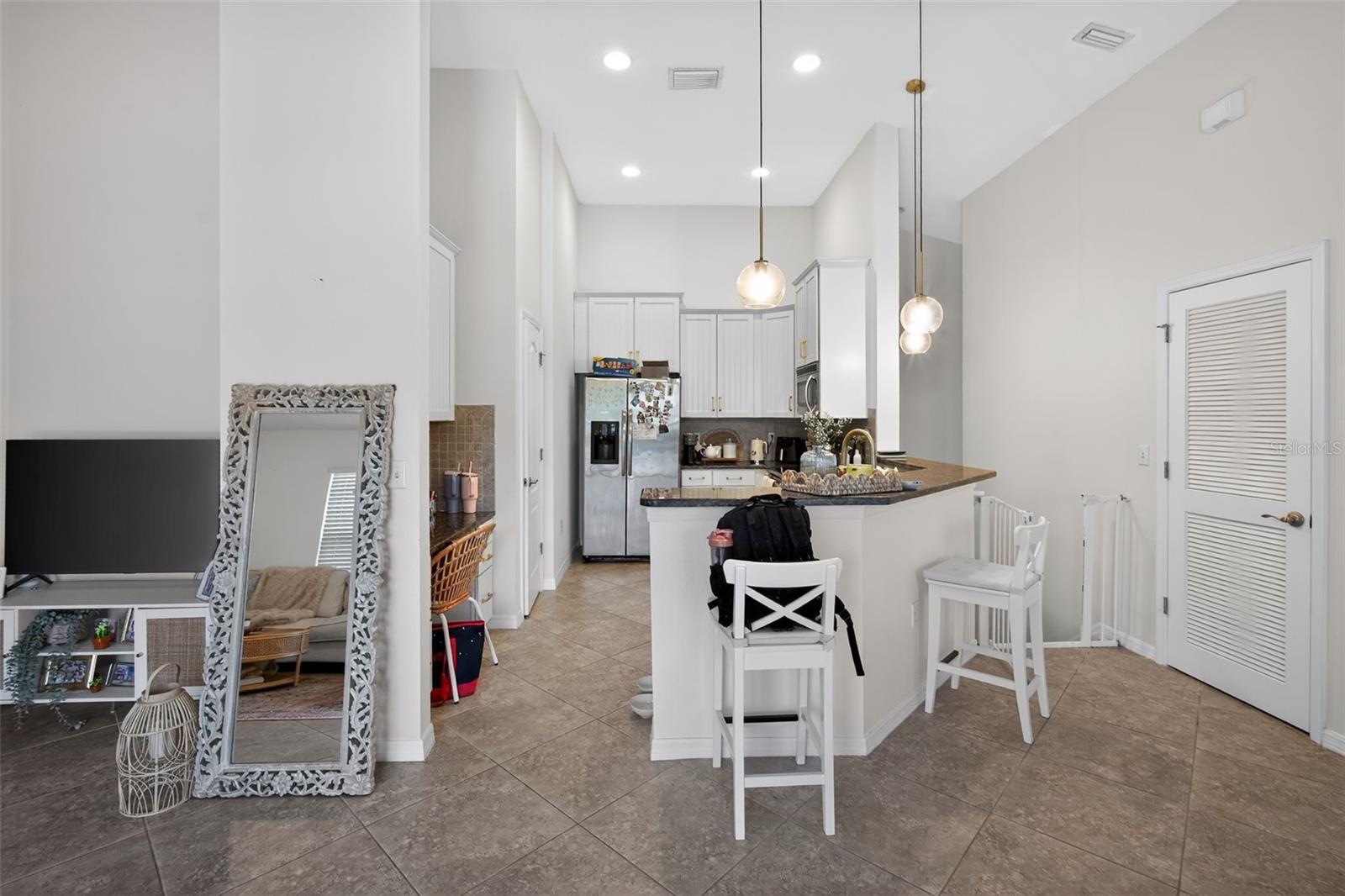 Image 12 of 30 For 7001 Interbay Boulevard 148