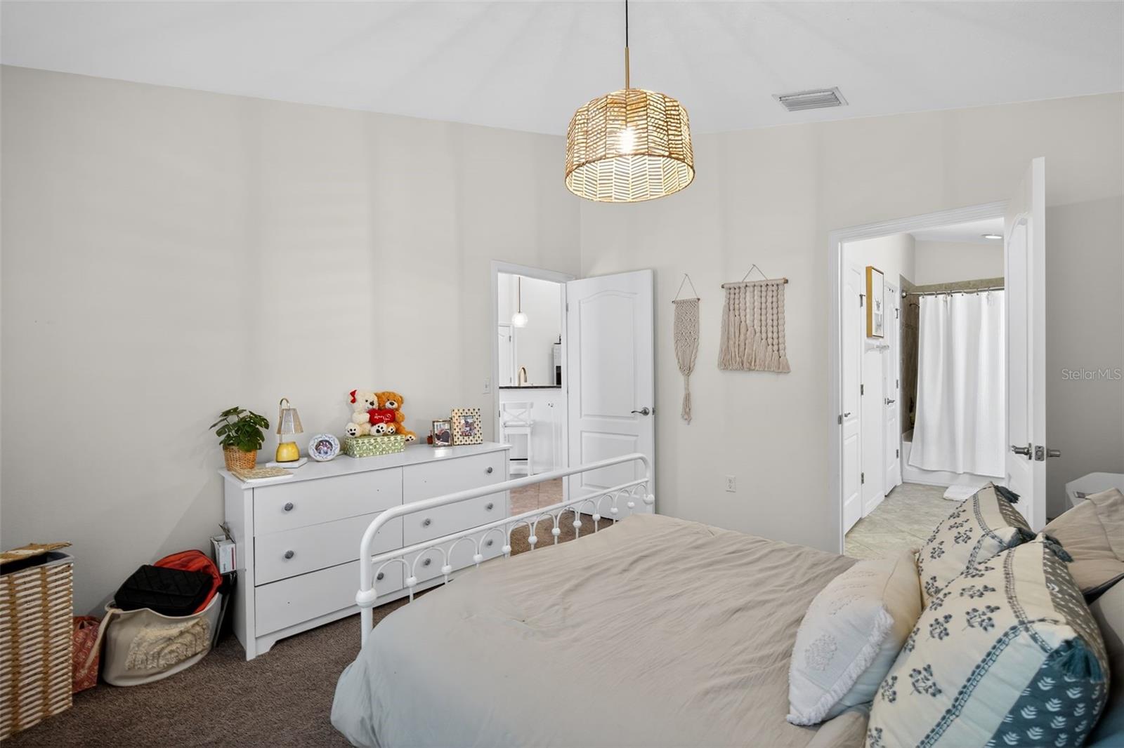 Image 23 of 30 For 7001 Interbay Boulevard 148