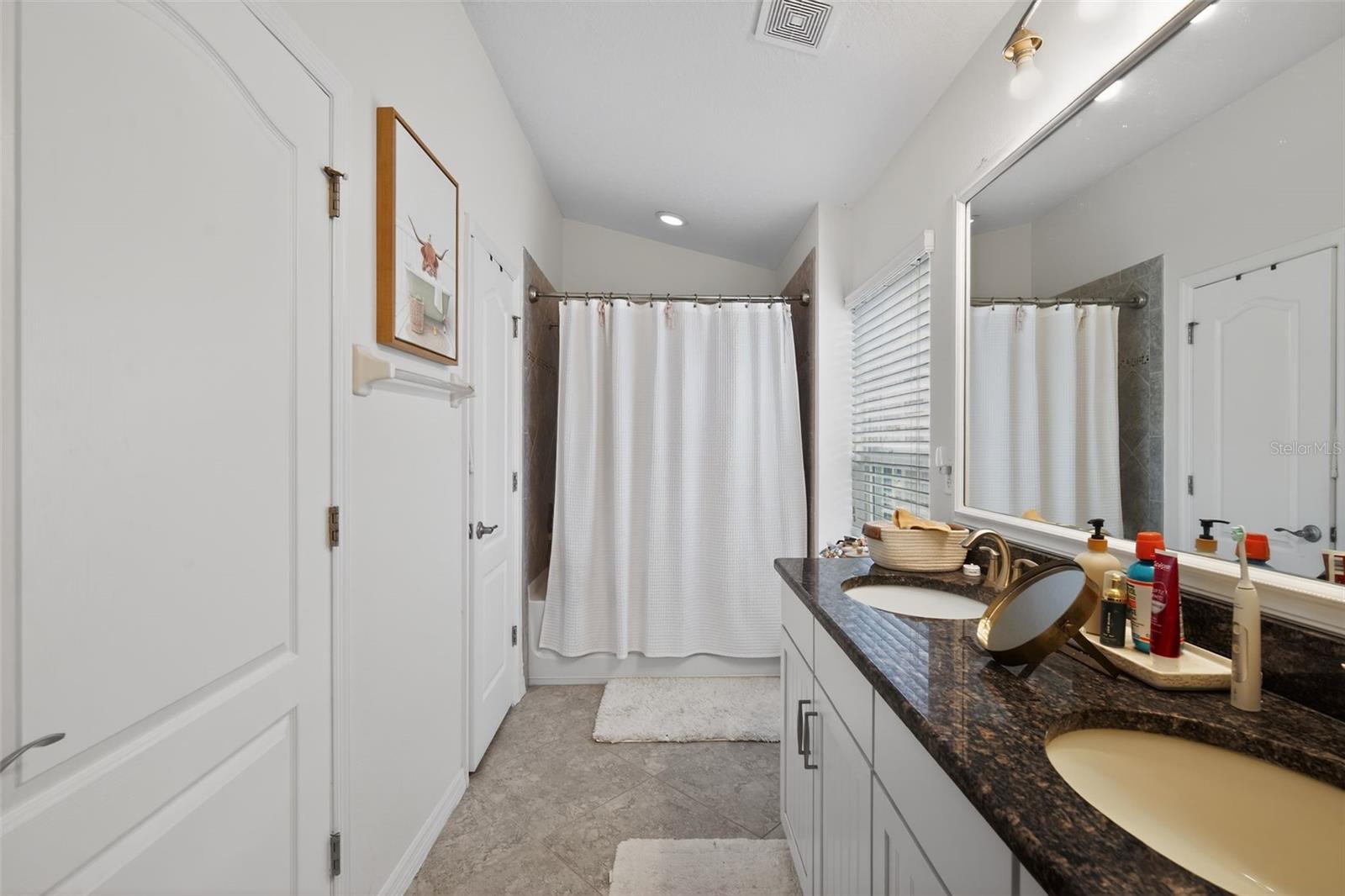 Image 27 of 30 For 7001 Interbay Boulevard 148