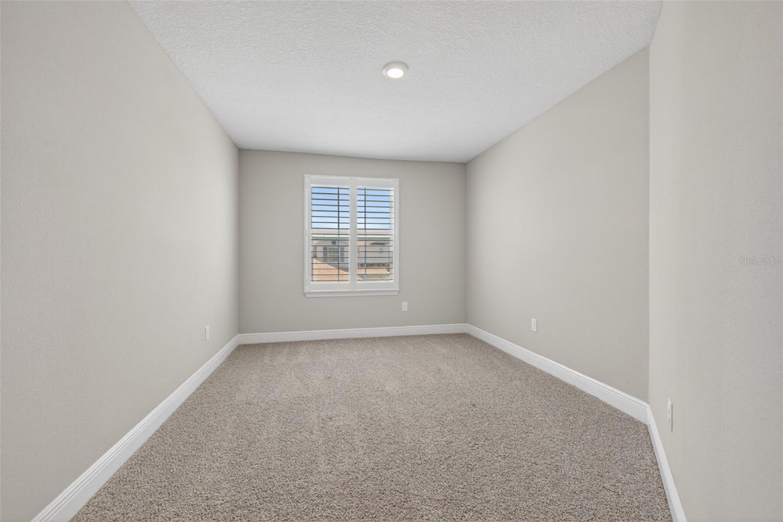 Image 24 of 32 For 5291 Neil Drive