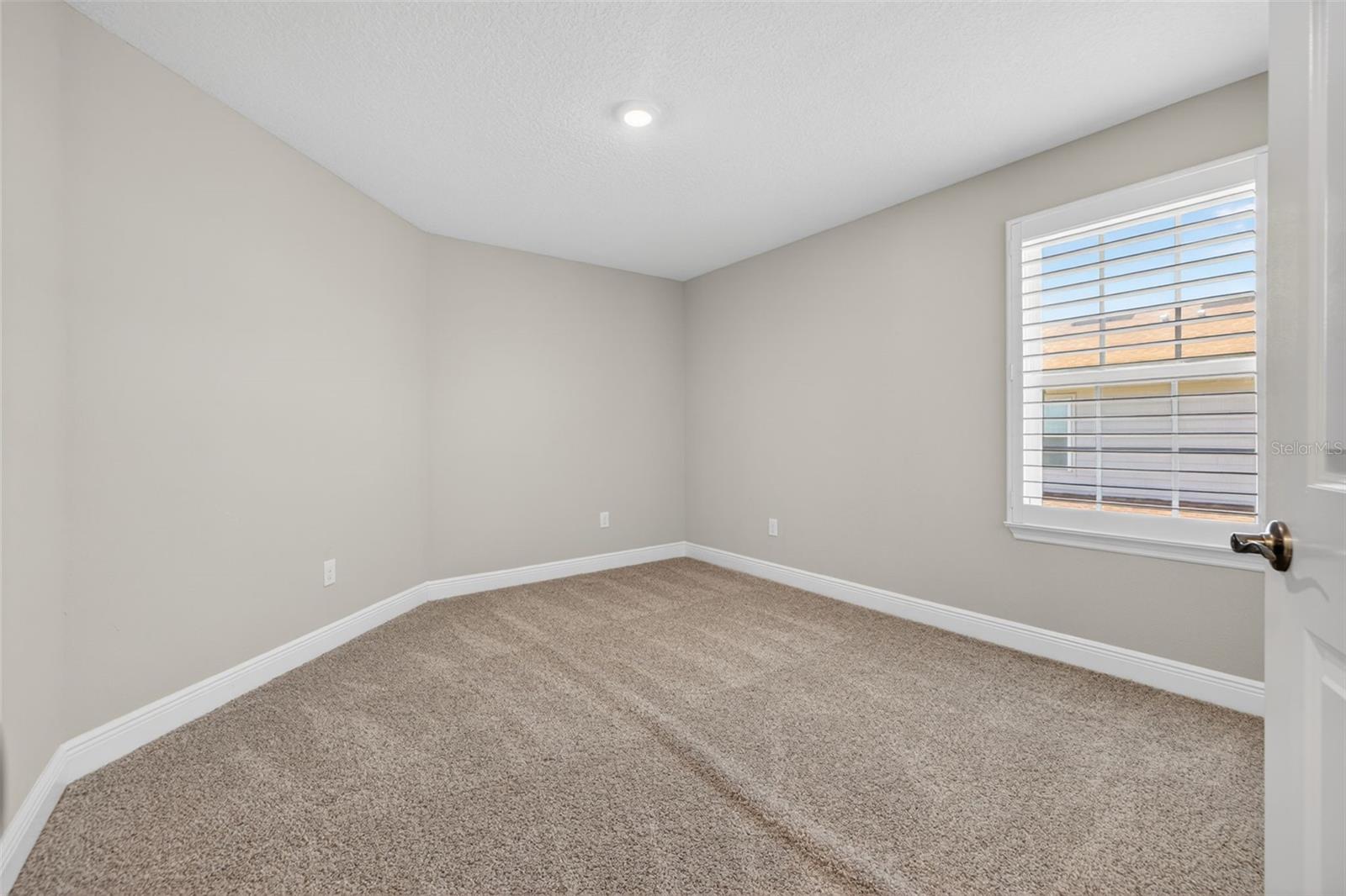 Image 26 of 32 For 5291 Neil Drive