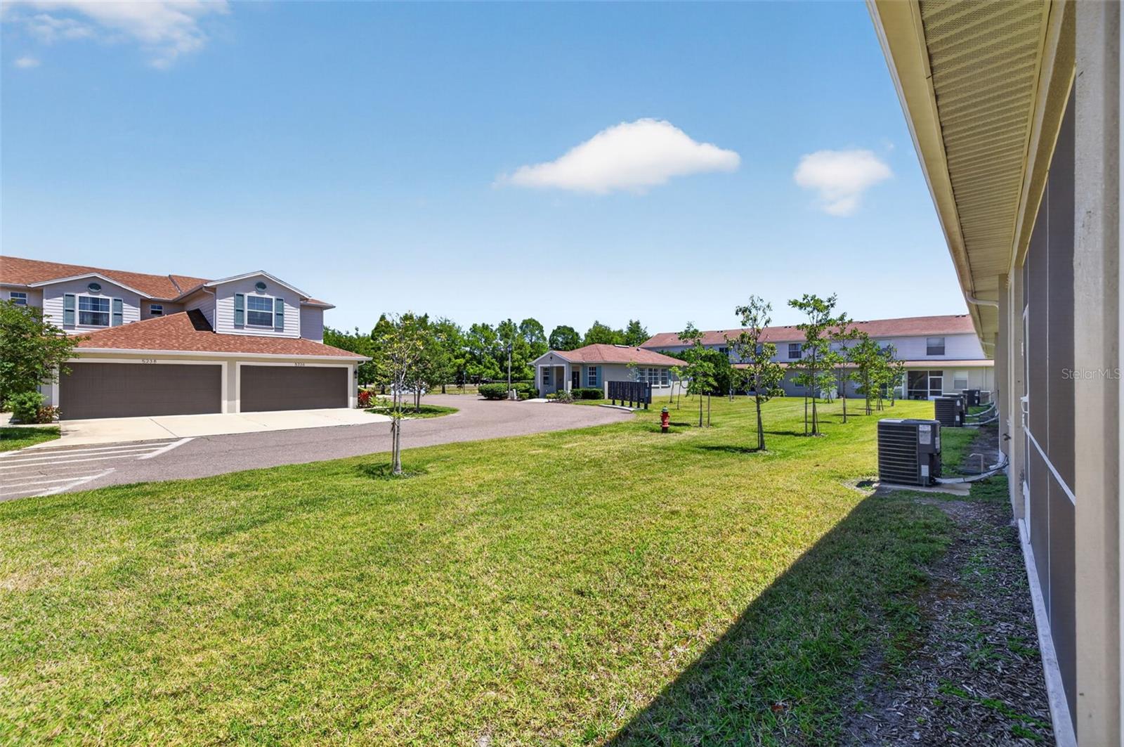 Image 28 of 32 For 5291 Neil Drive