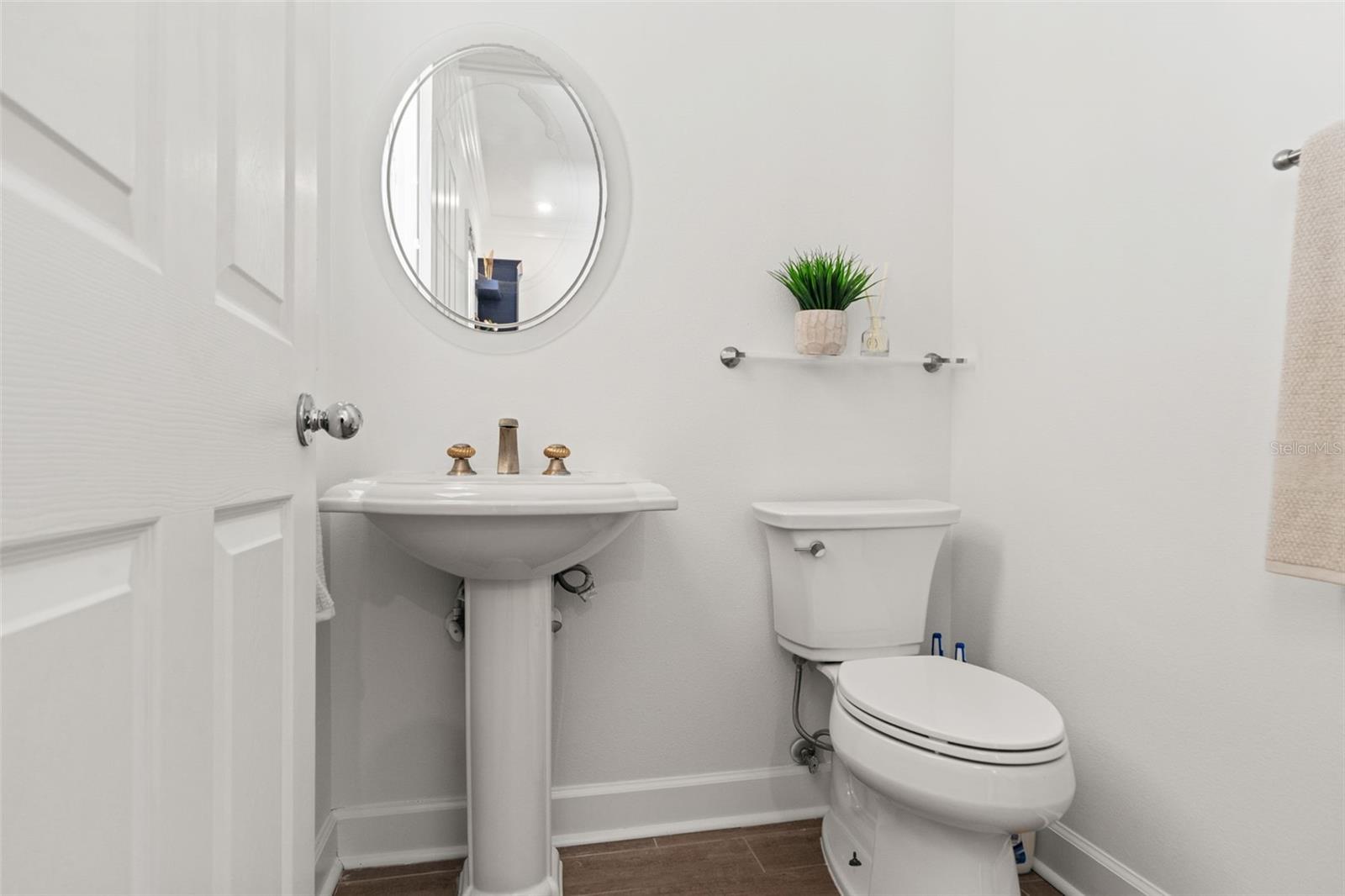 Image 16 of 40 For 3010 Stovall Street H