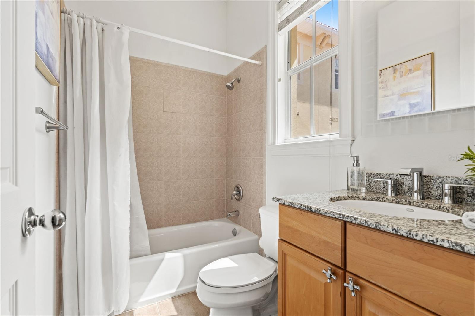 Image 26 of 40 For 3010 Stovall Street H