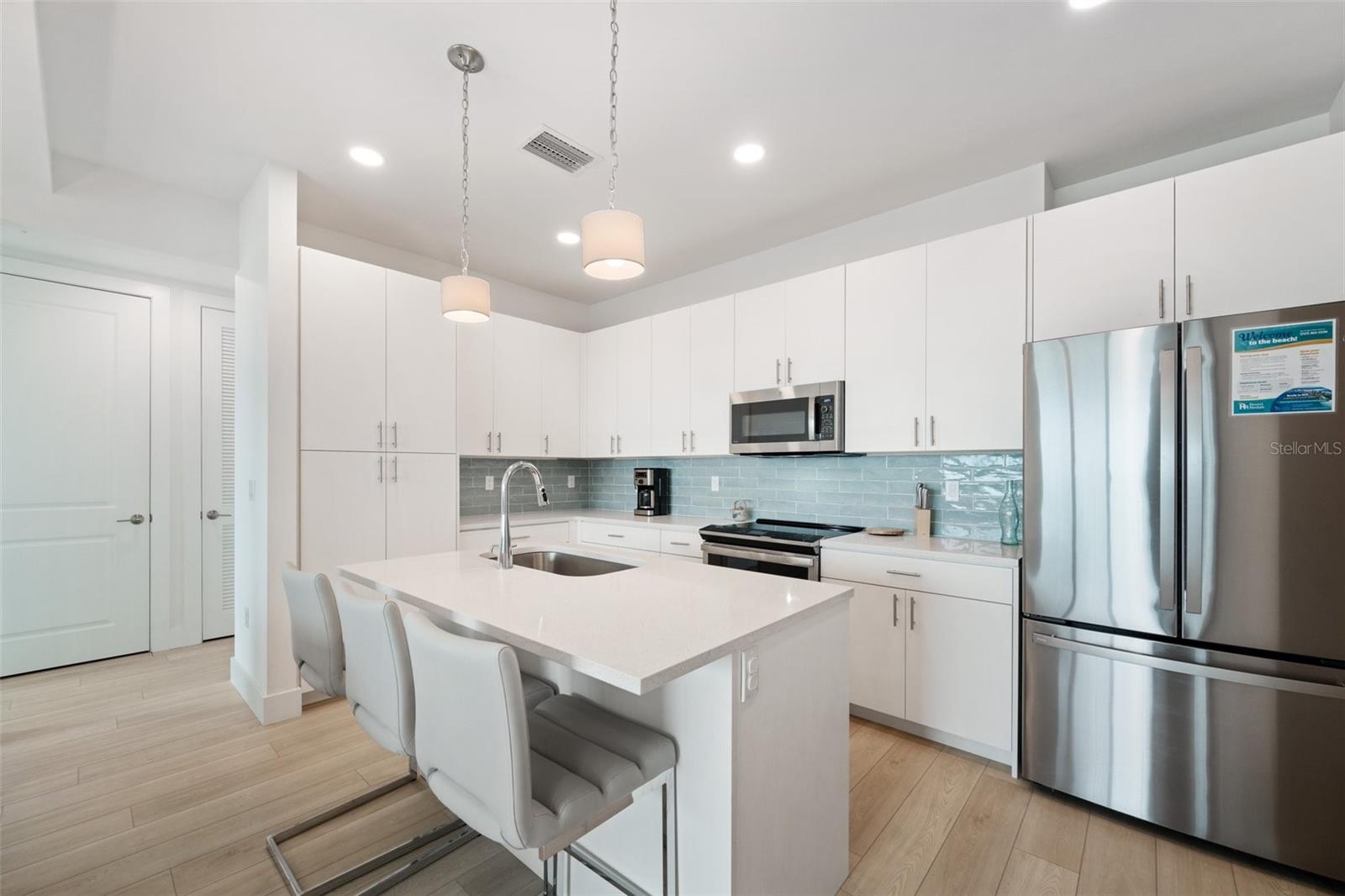 Image 12 of 37 For 300 150th Avenue 510