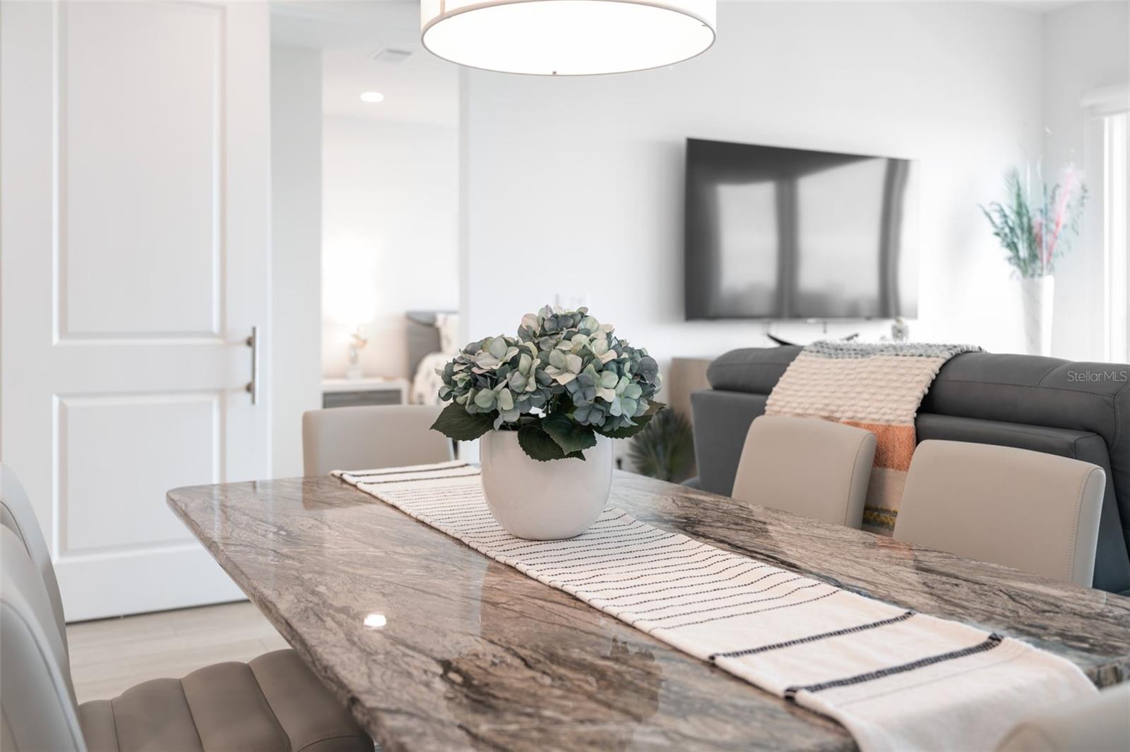 Image 21 of 37 For 300 150th Avenue 510