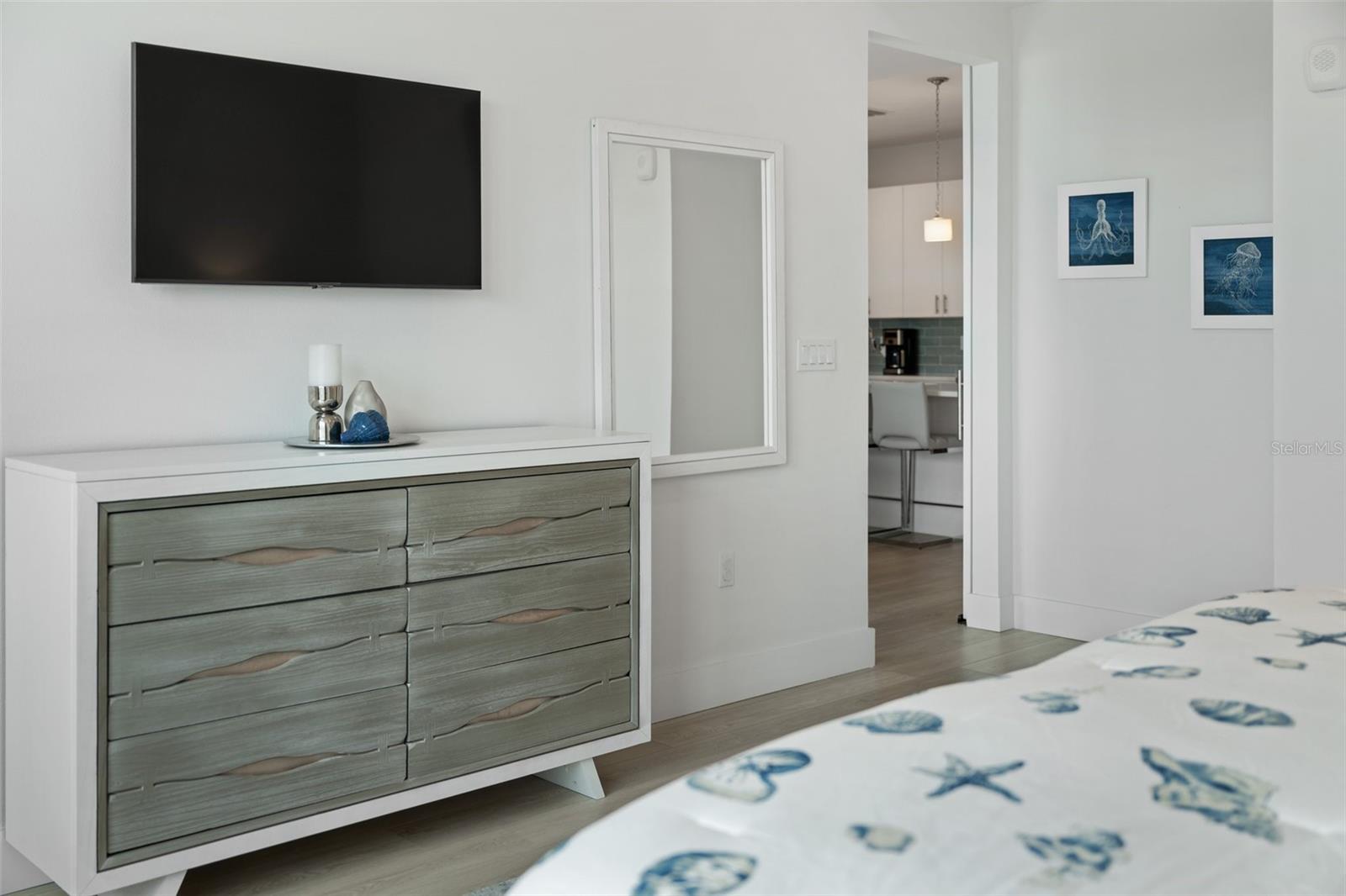 Image 27 of 37 For 300 150th Avenue 510