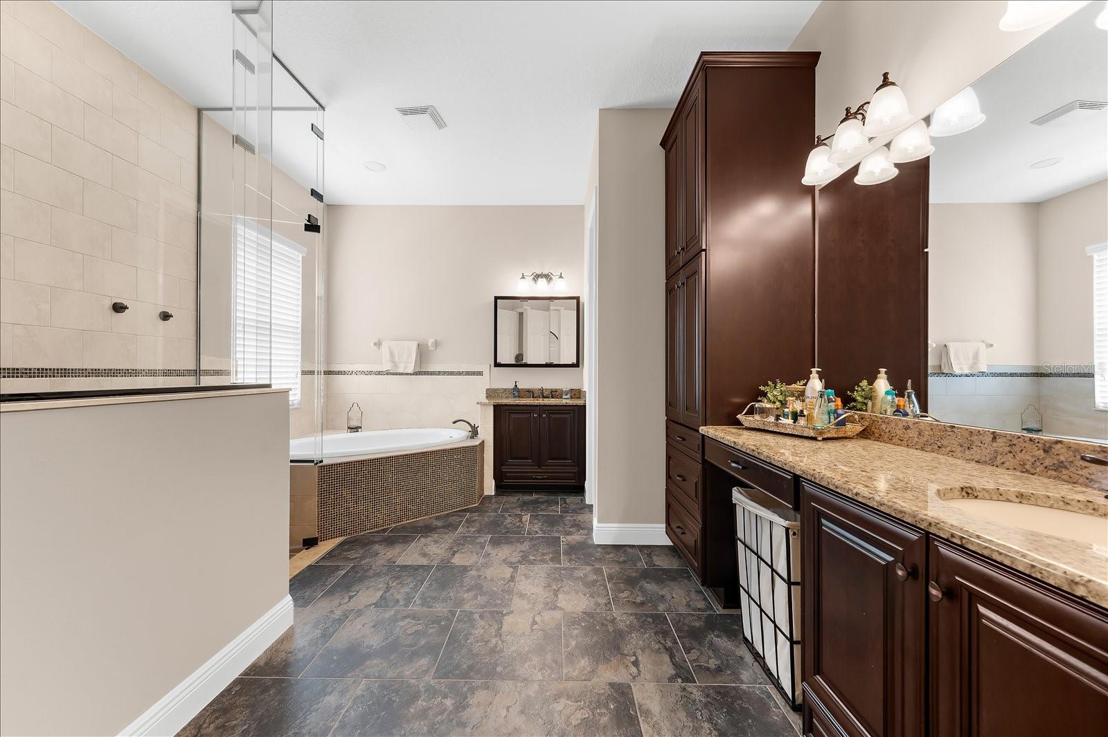 Image 12 of 91 For 8904 Crystal Creek Court