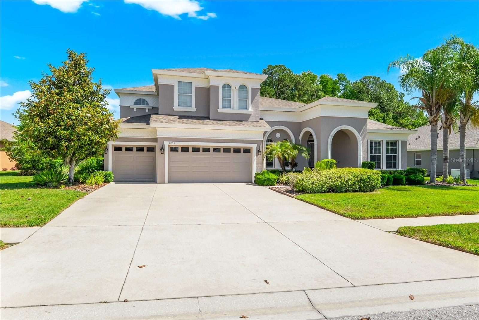 Image 18 of 91 For 8904 Crystal Creek Court