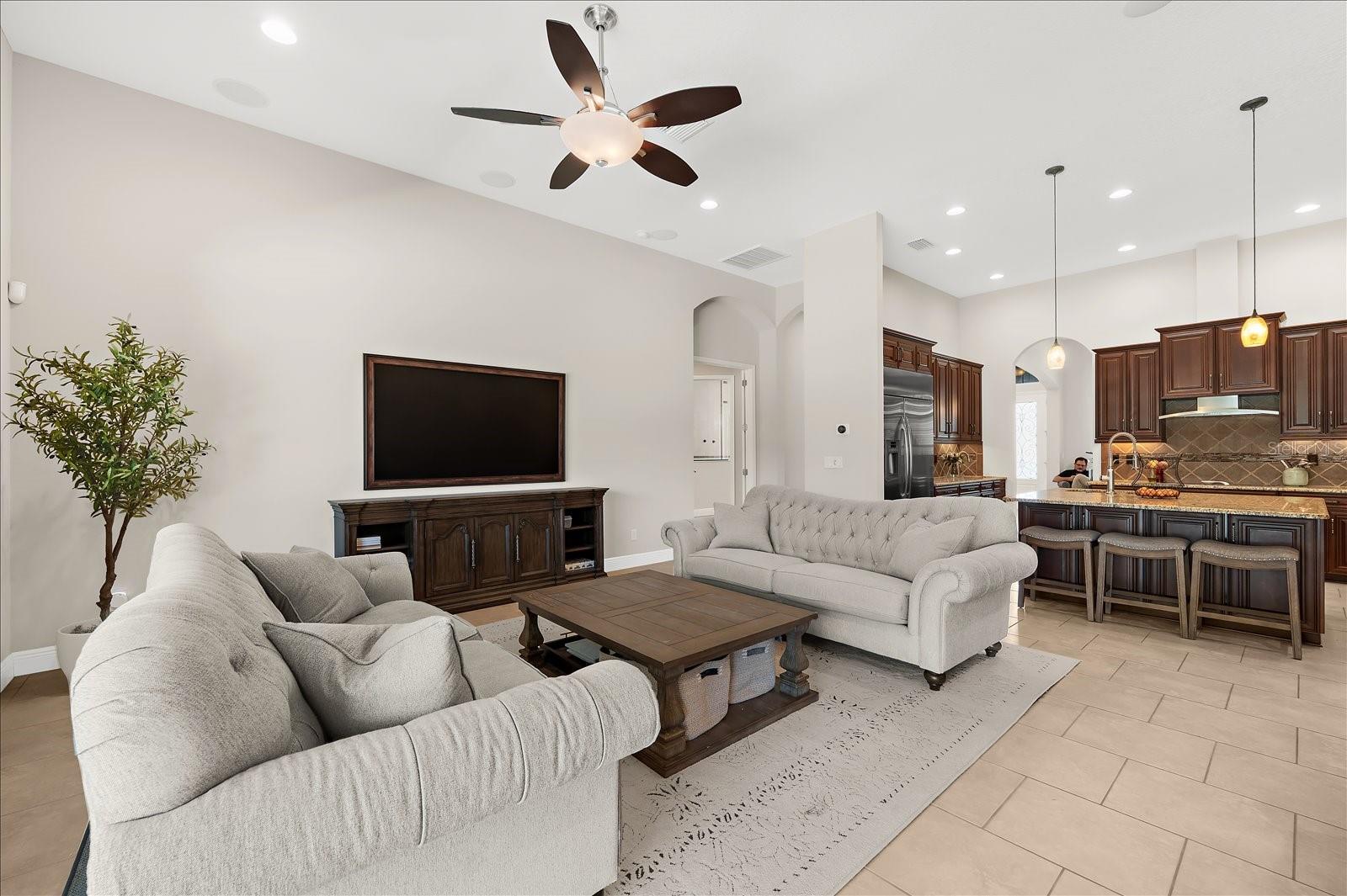Image 27 of 91 For 8904 Crystal Creek Court