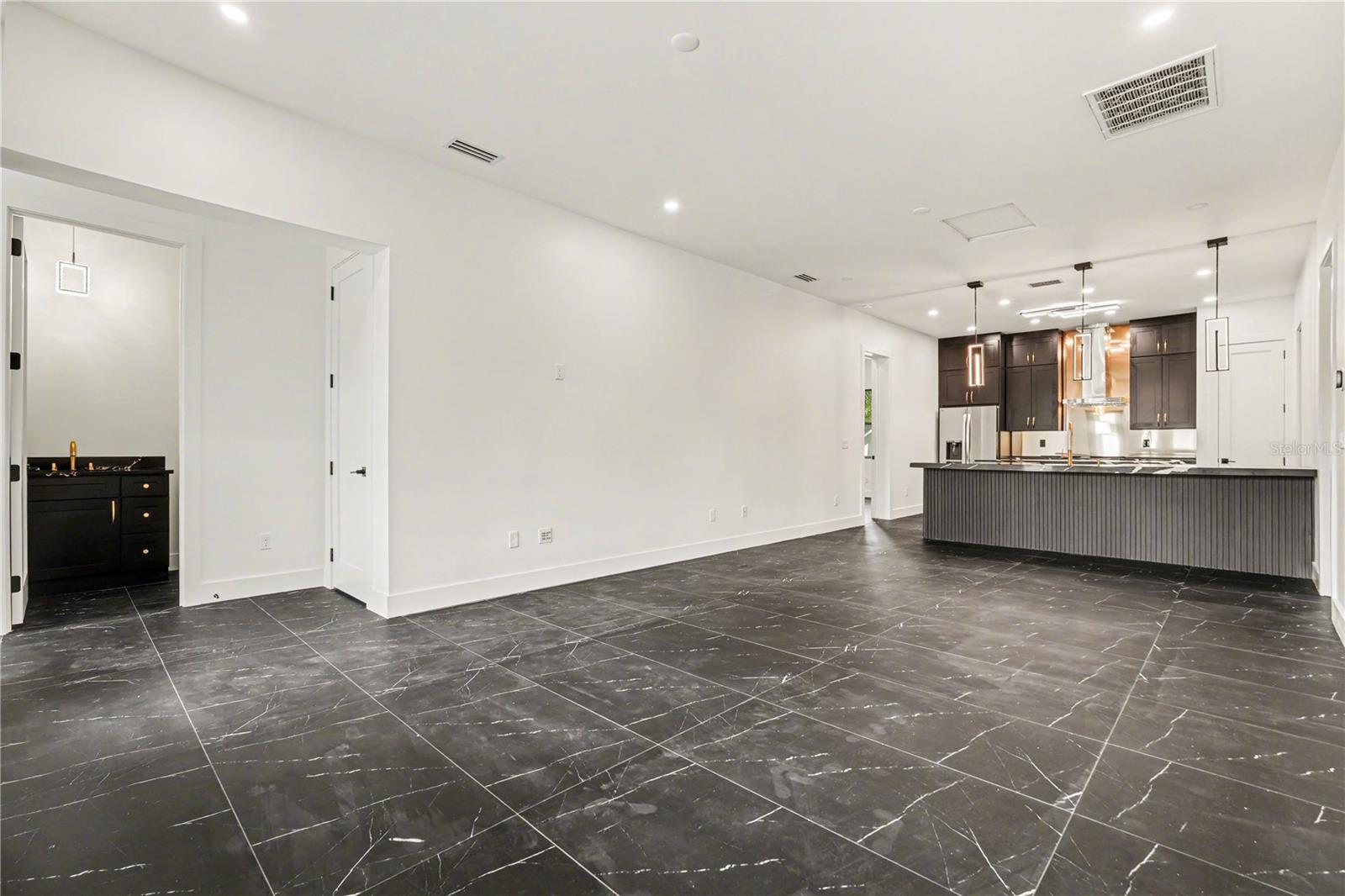 Image 12 of 46 For 105 Garland Avenue