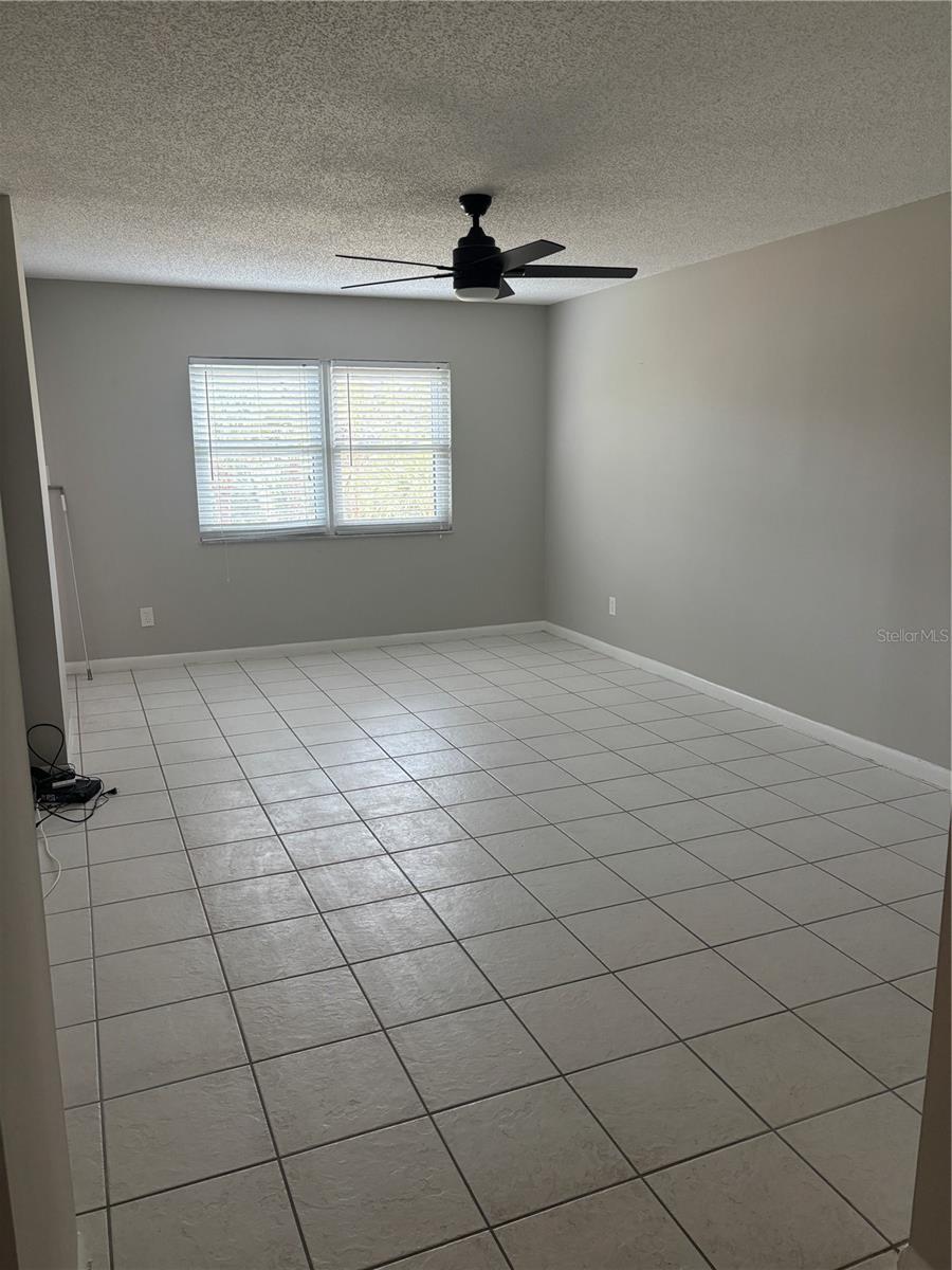 Image 11 of 21 For 5400 Park Street N 108