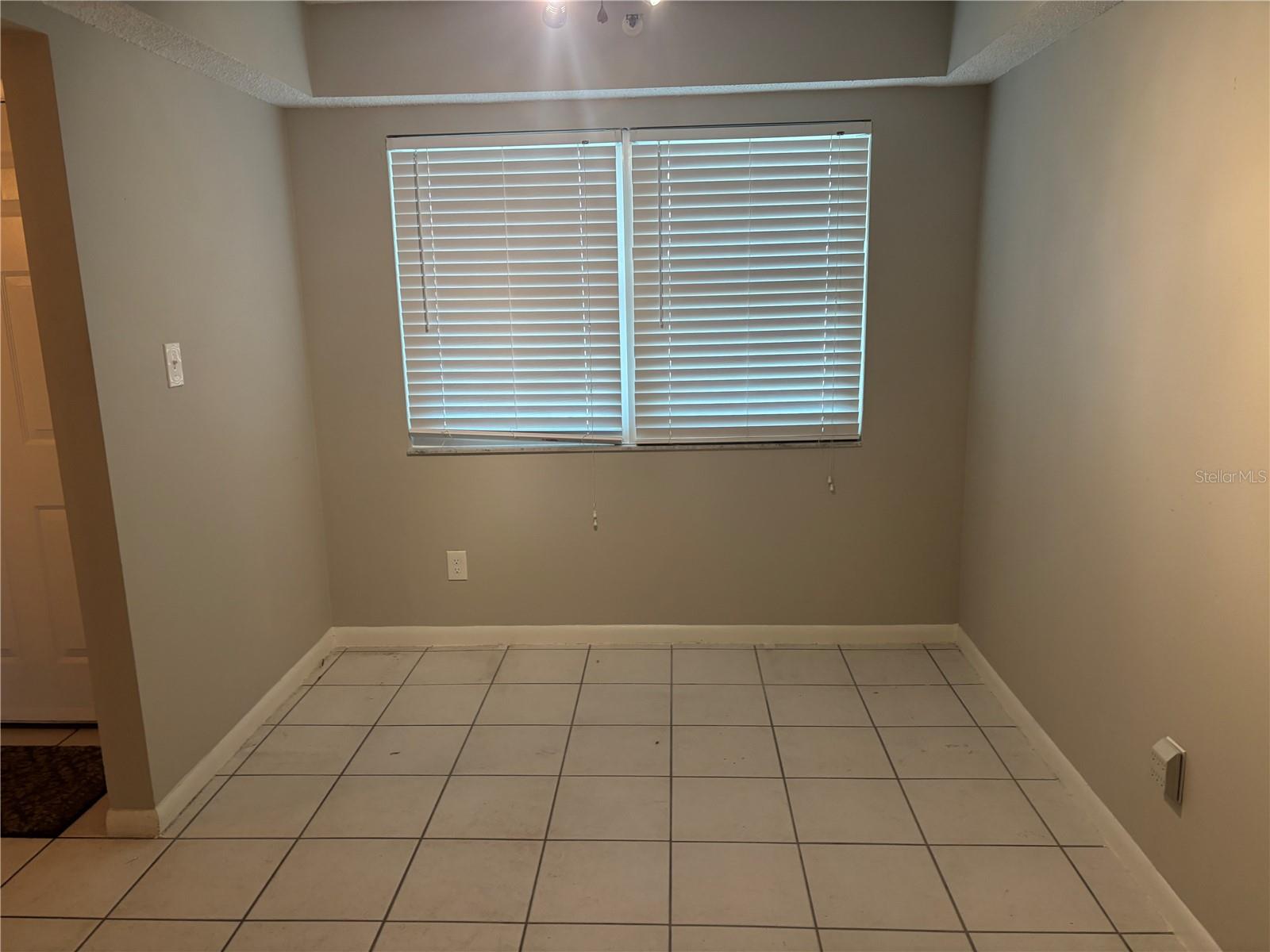 Image 15 of 21 For 5400 Park Street N 108