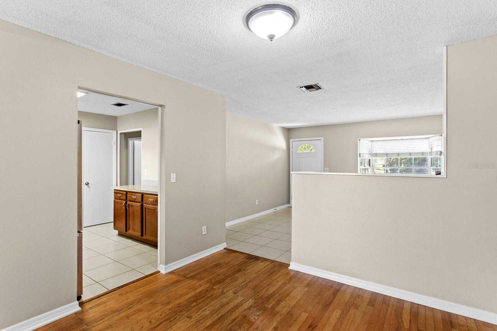 Image 15 of 61 For 9608 Springbrook Drive