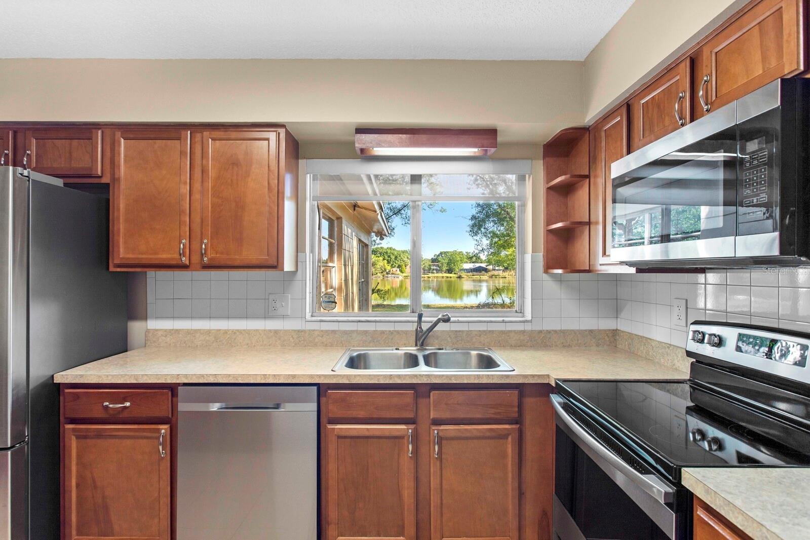 Image 23 of 61 For 9608 Springbrook Drive