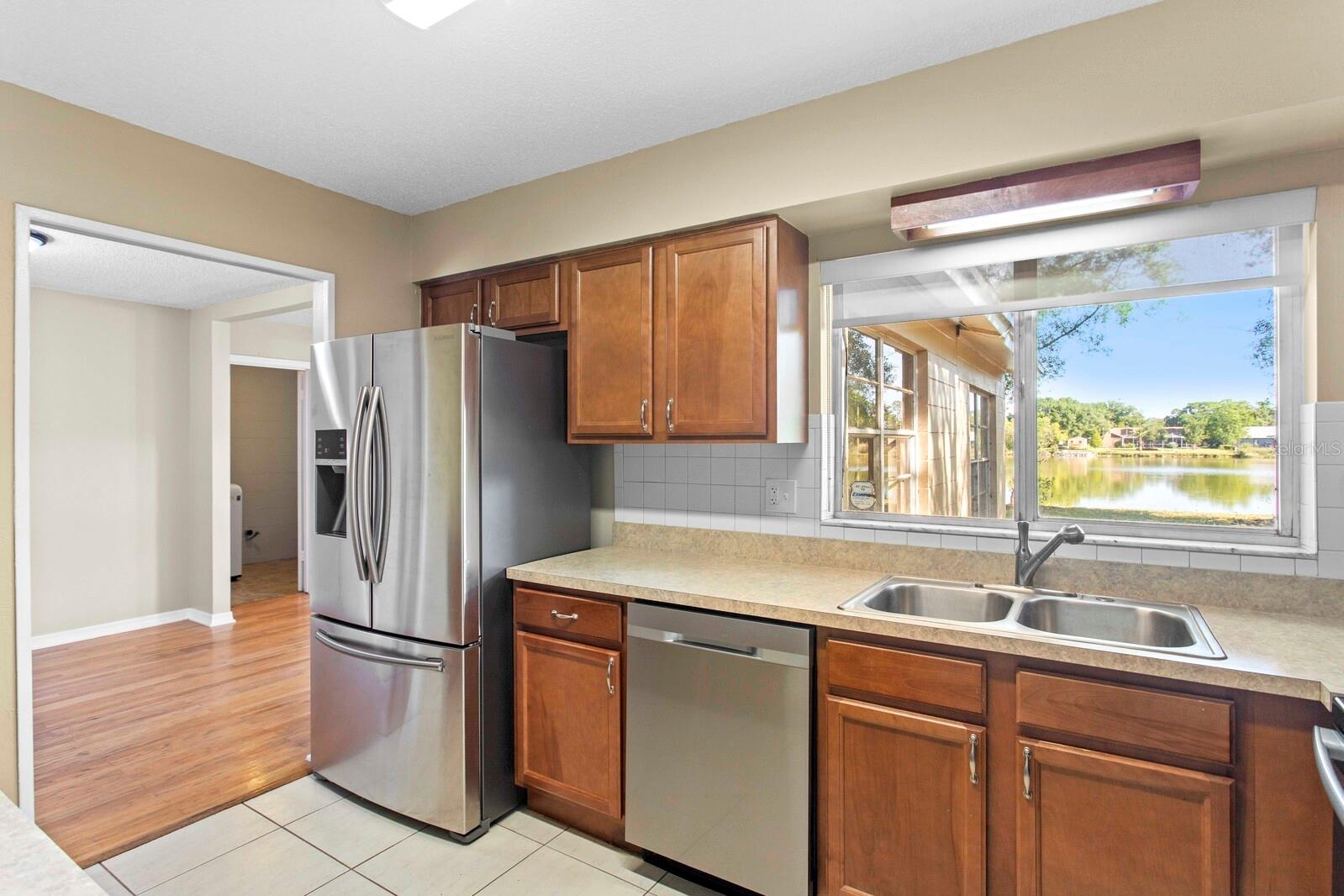 Image 24 of 61 For 9608 Springbrook Drive