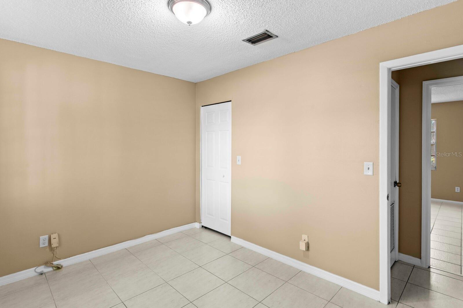 Image 29 of 61 For 9608 Springbrook Drive