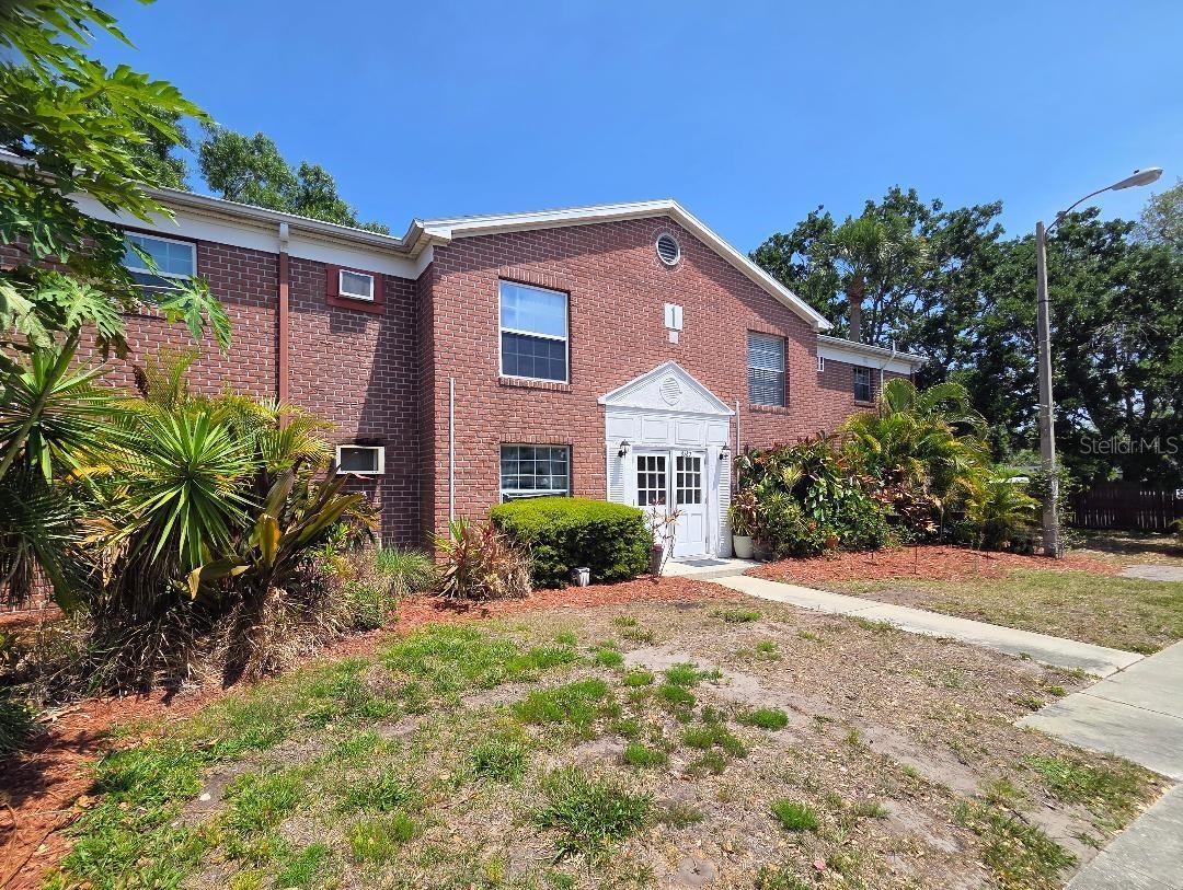 Image 2 of 13 For 8580 9th Way N A