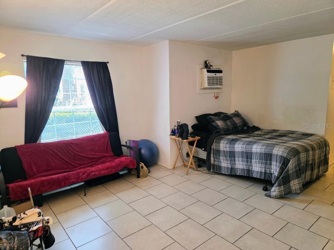 Image 5 of 13 For 8580 9th Way N A