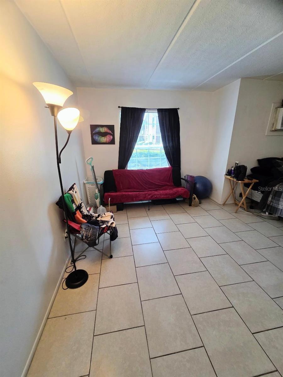 Image 6 of 13 For 8580 9th Way N A