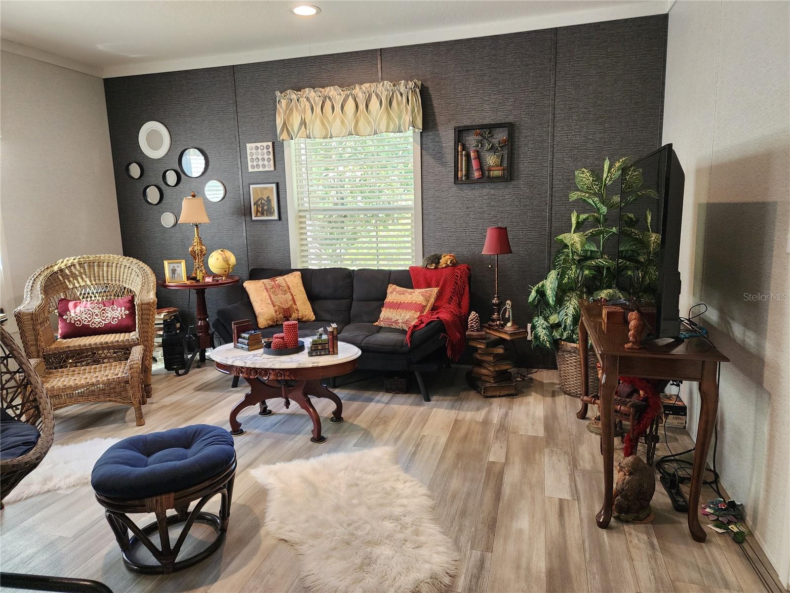 Image 3 of 25 For 4150 Spaniel Trail