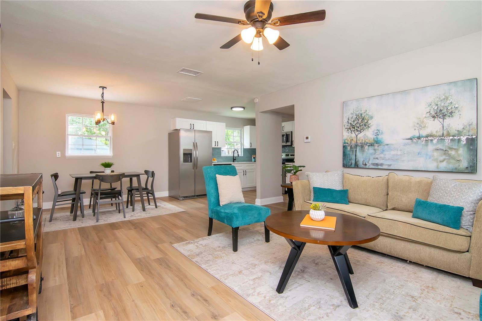 Listing photo id 8 for 3708 Tyson Avenue