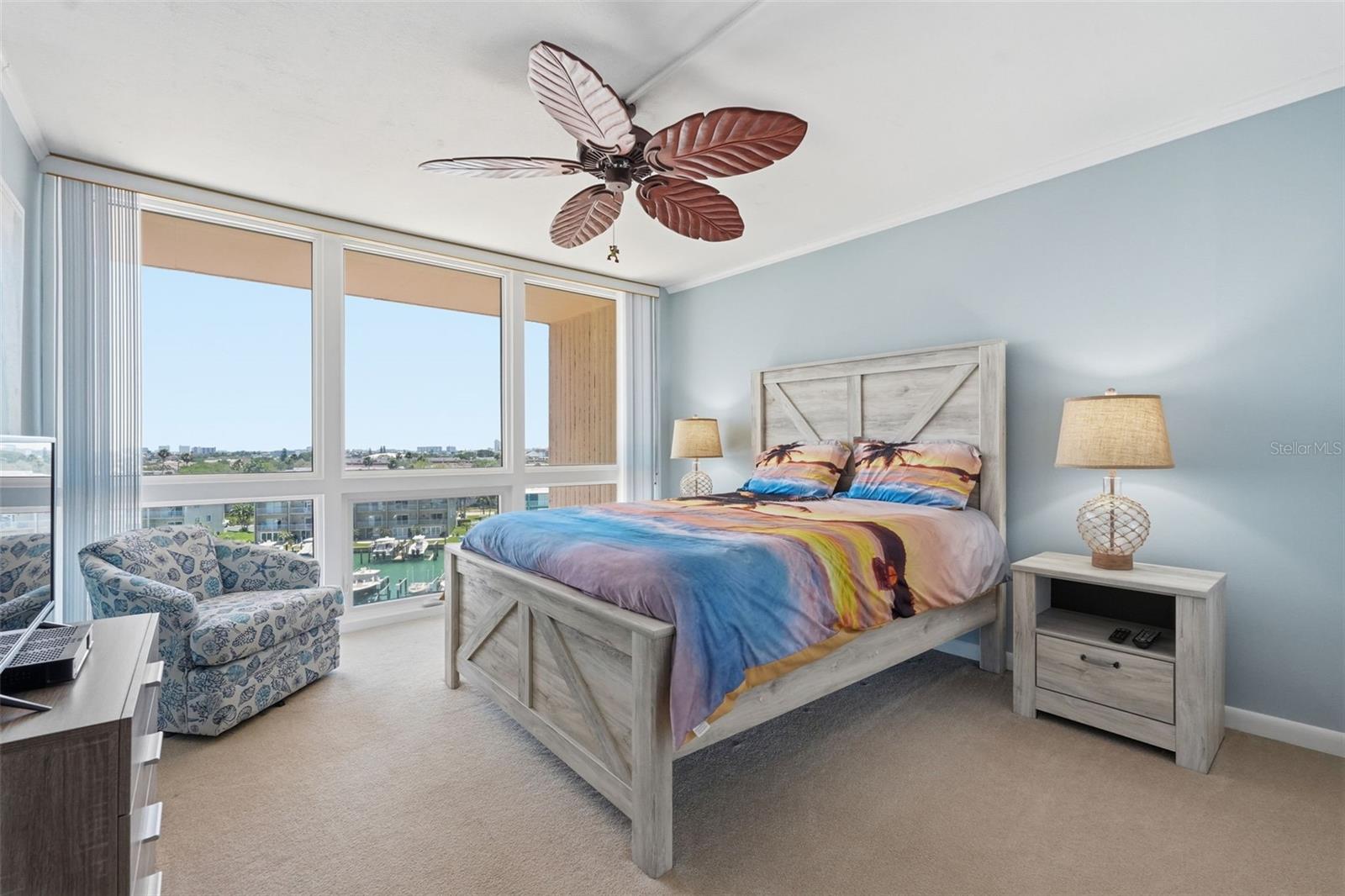 Image 19 of 33 For 1 Key Capri  608w