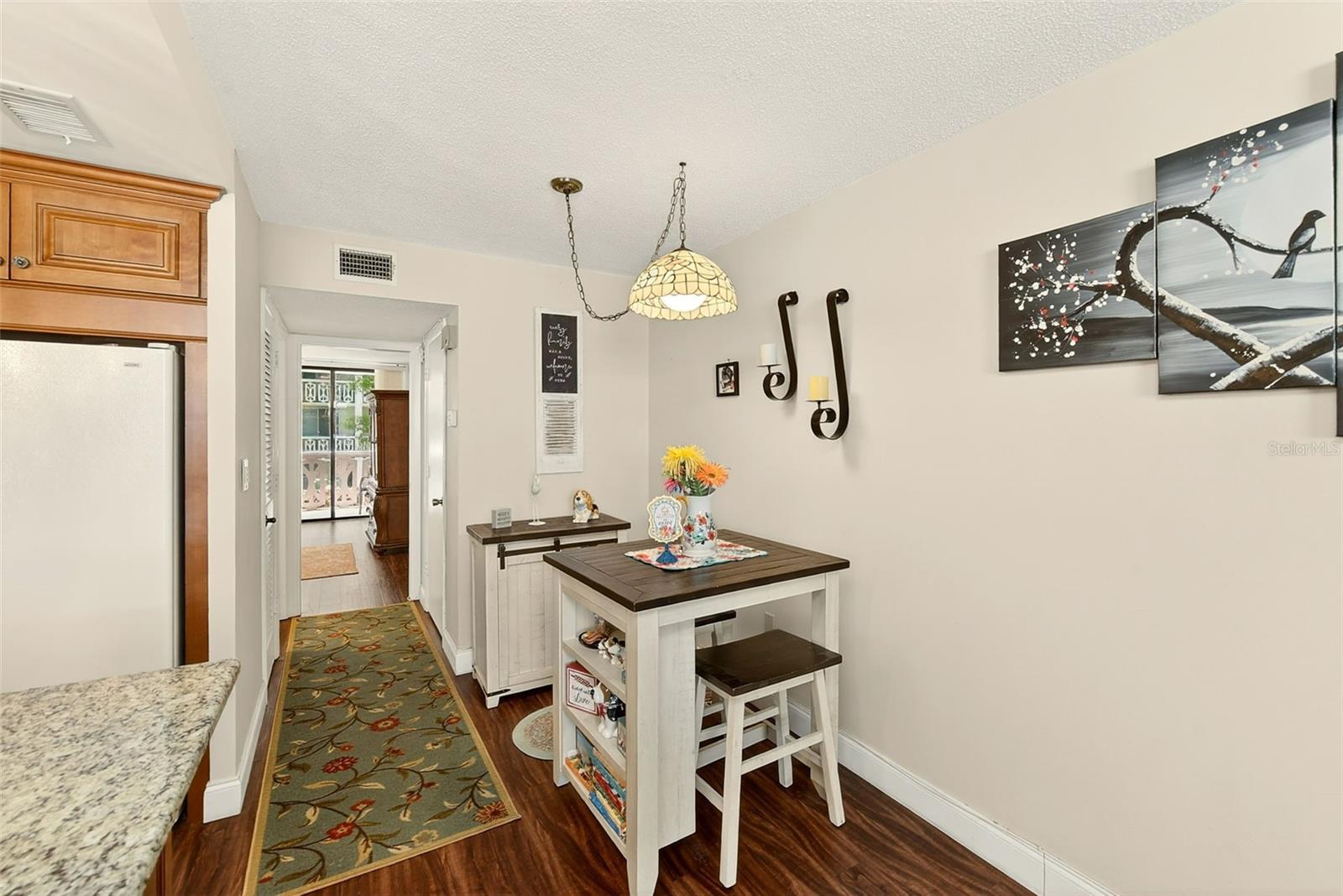 Image 15 of 37 For 2612 Pearce Drive 209