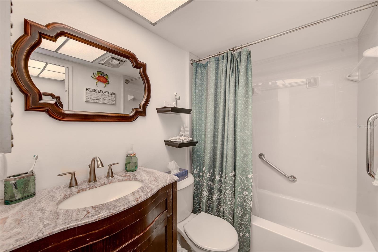 Image 19 of 37 For 2612 Pearce Drive 209