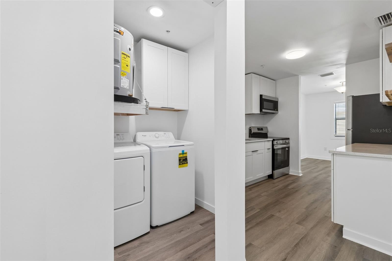 Image 29 of 82 For 140 Hunter Lake Drive 8c