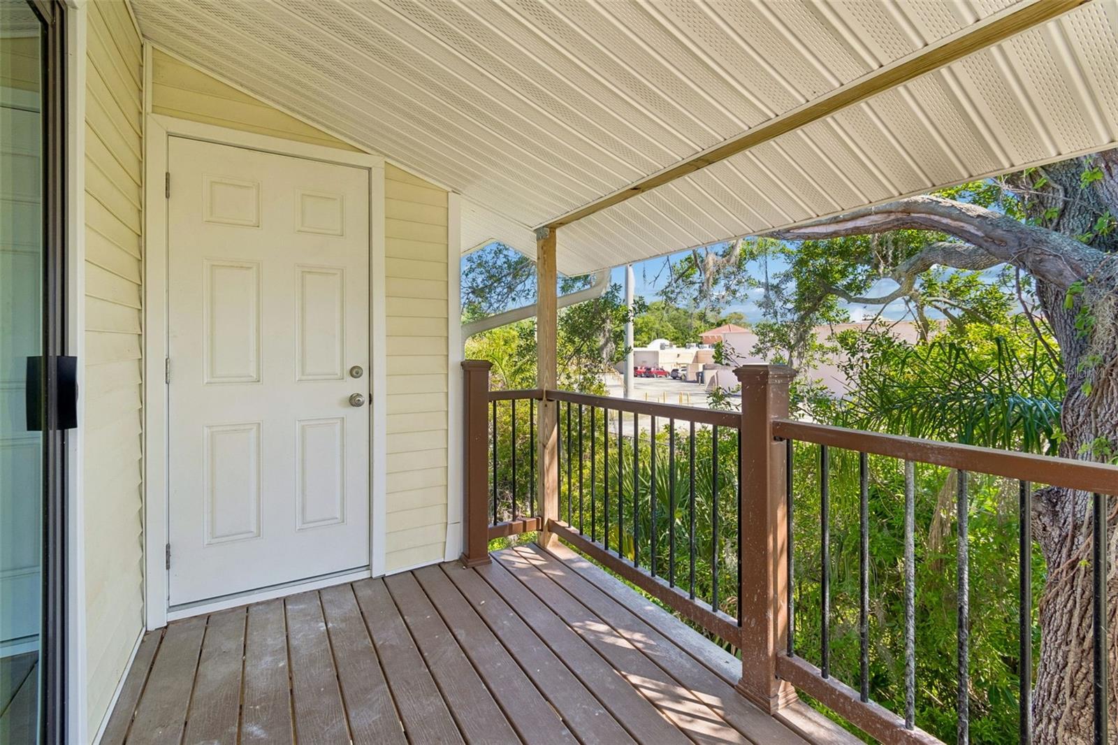 Image 48 of 82 For 140 Hunter Lake Drive 8c